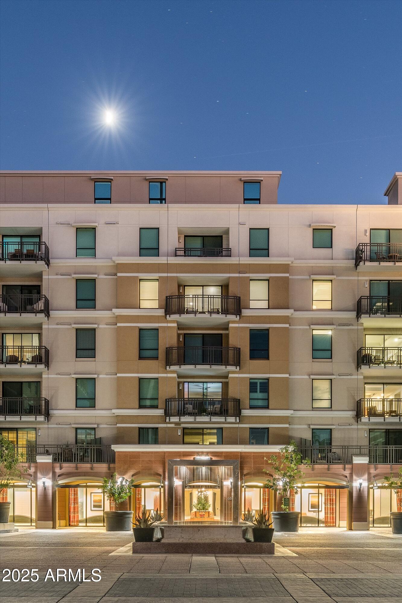 6803 E MAIN Street, 5511