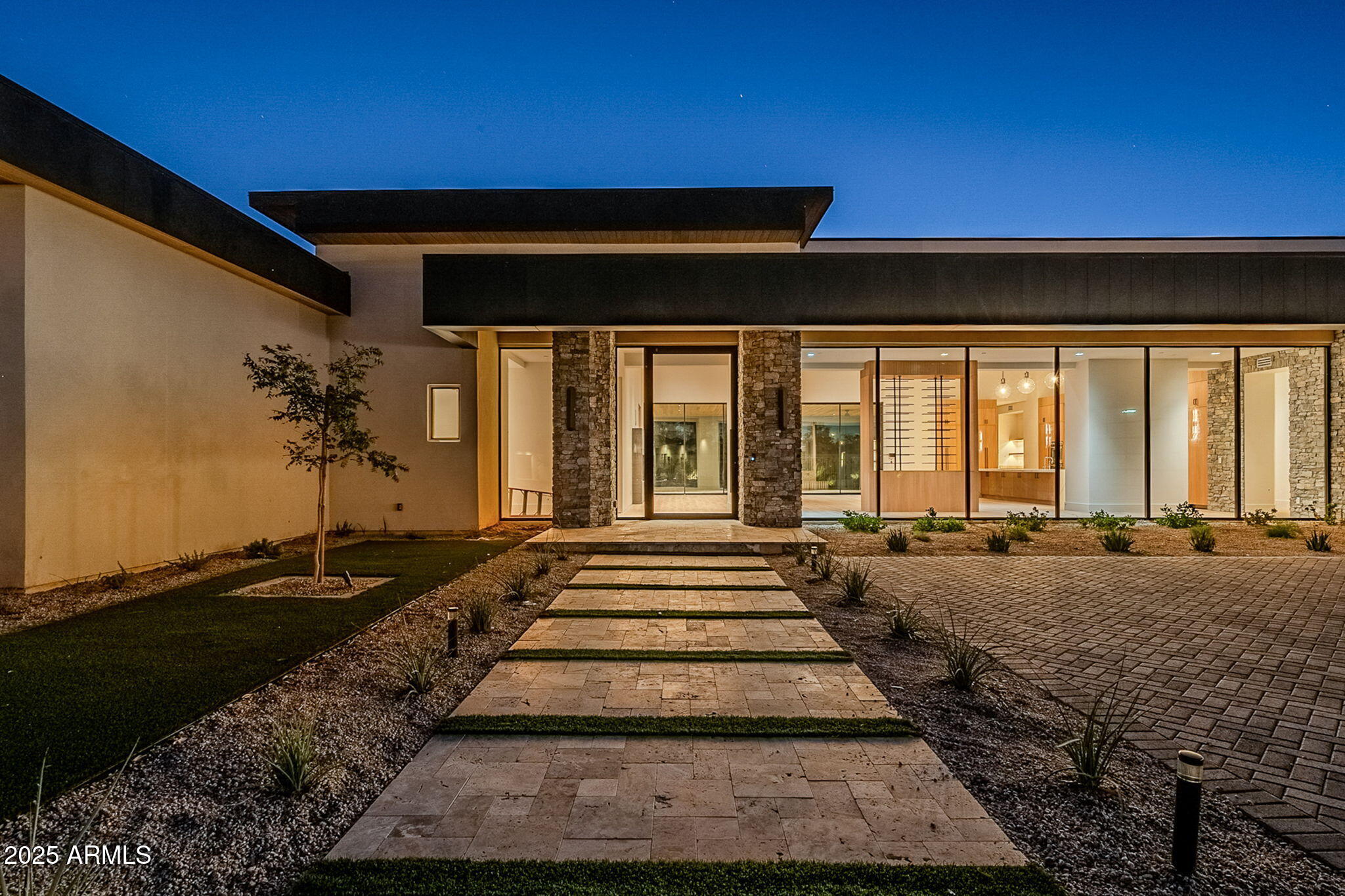 12232 N 65TH Place