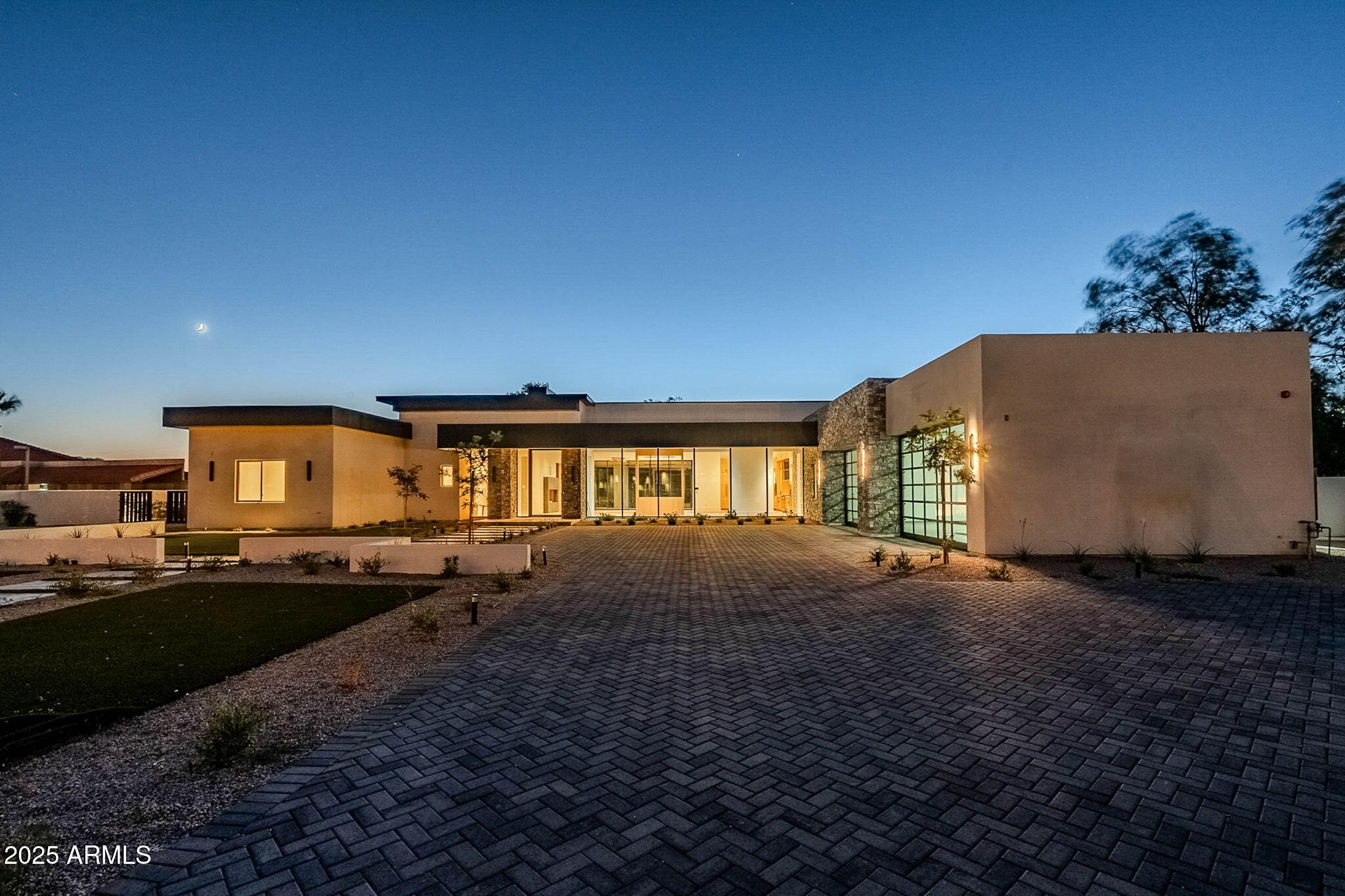 12232 N 65TH Place