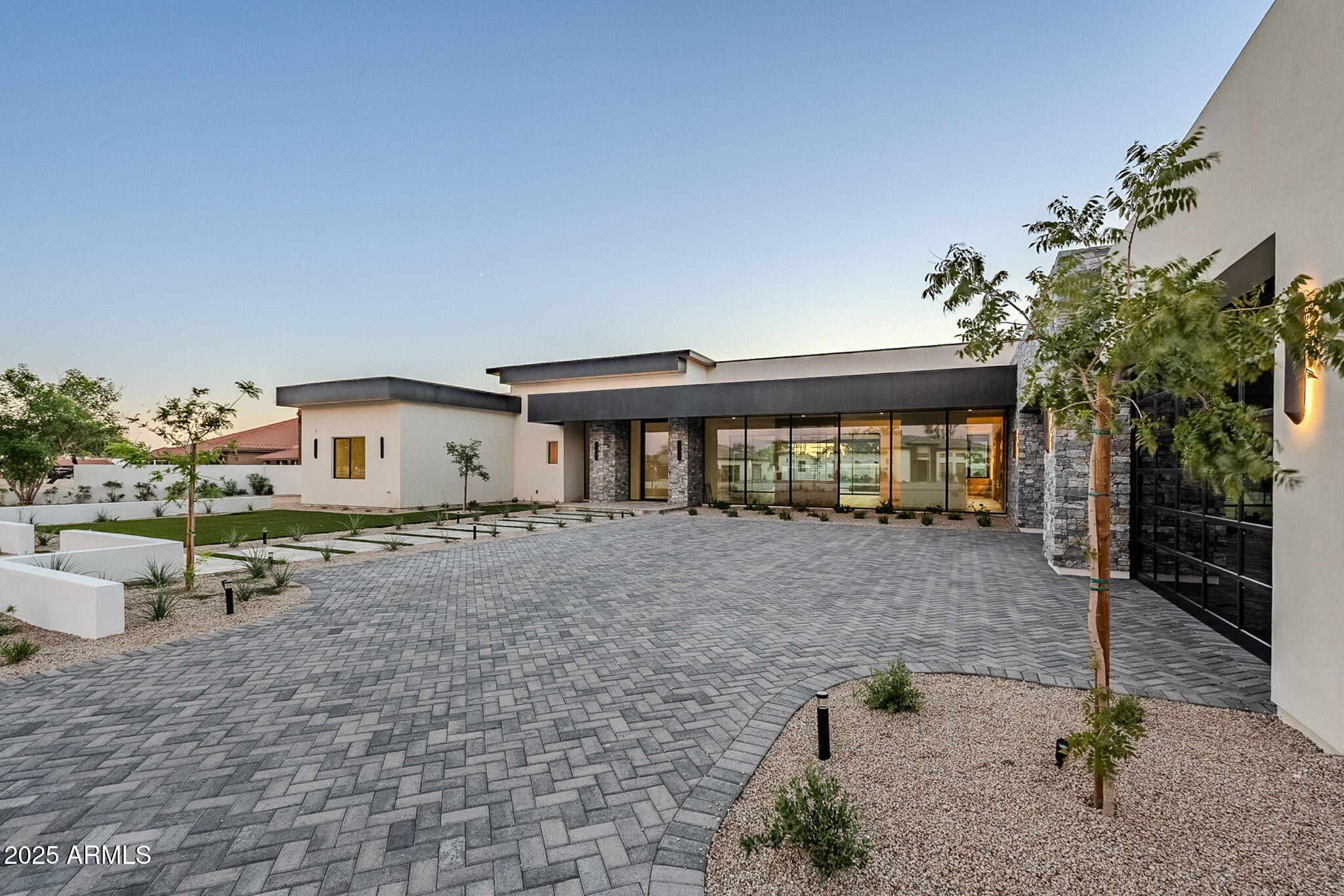 12232 N 65TH Place