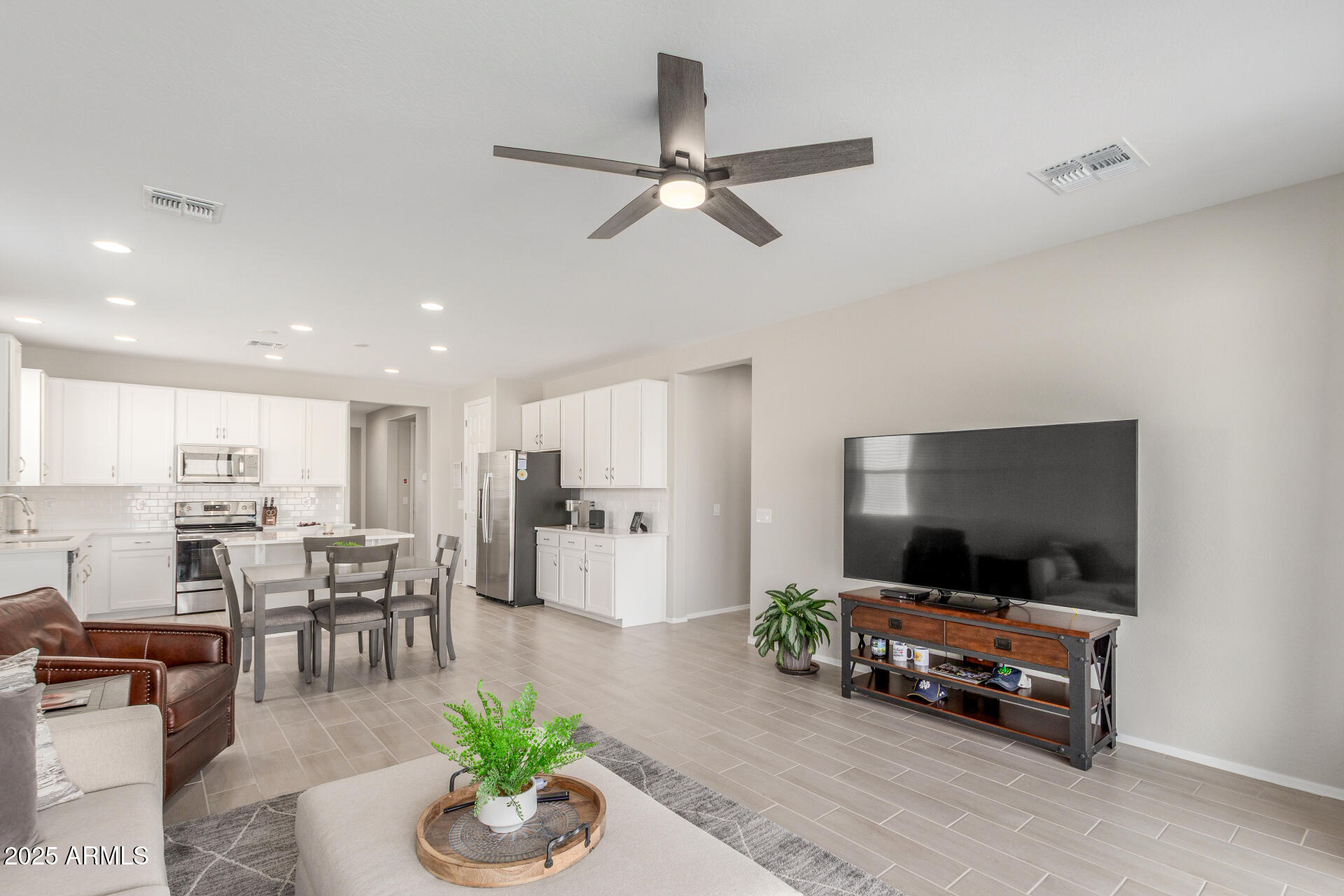 18368 E CAMILA Drive