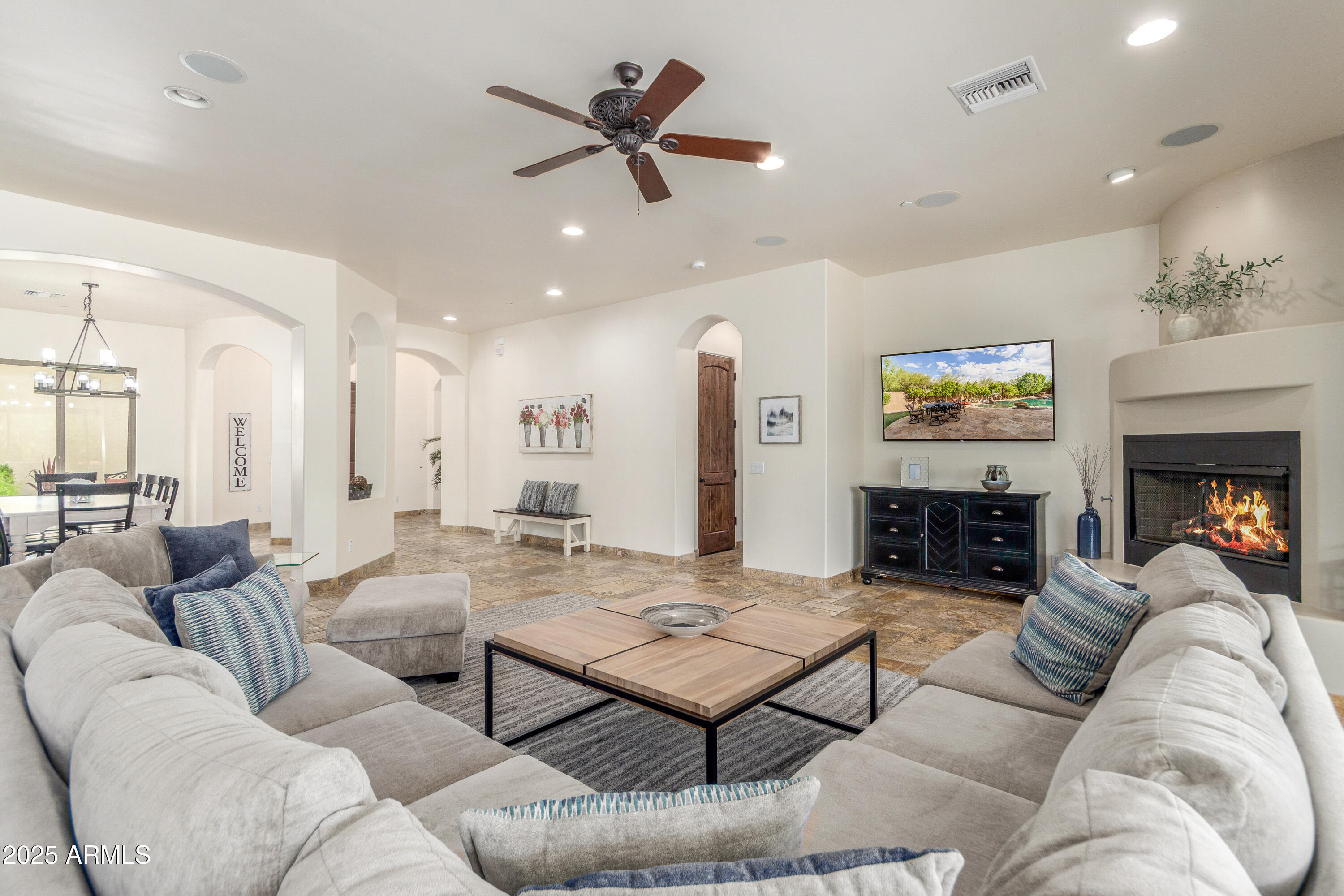 5415 E HALLIHAN Drive