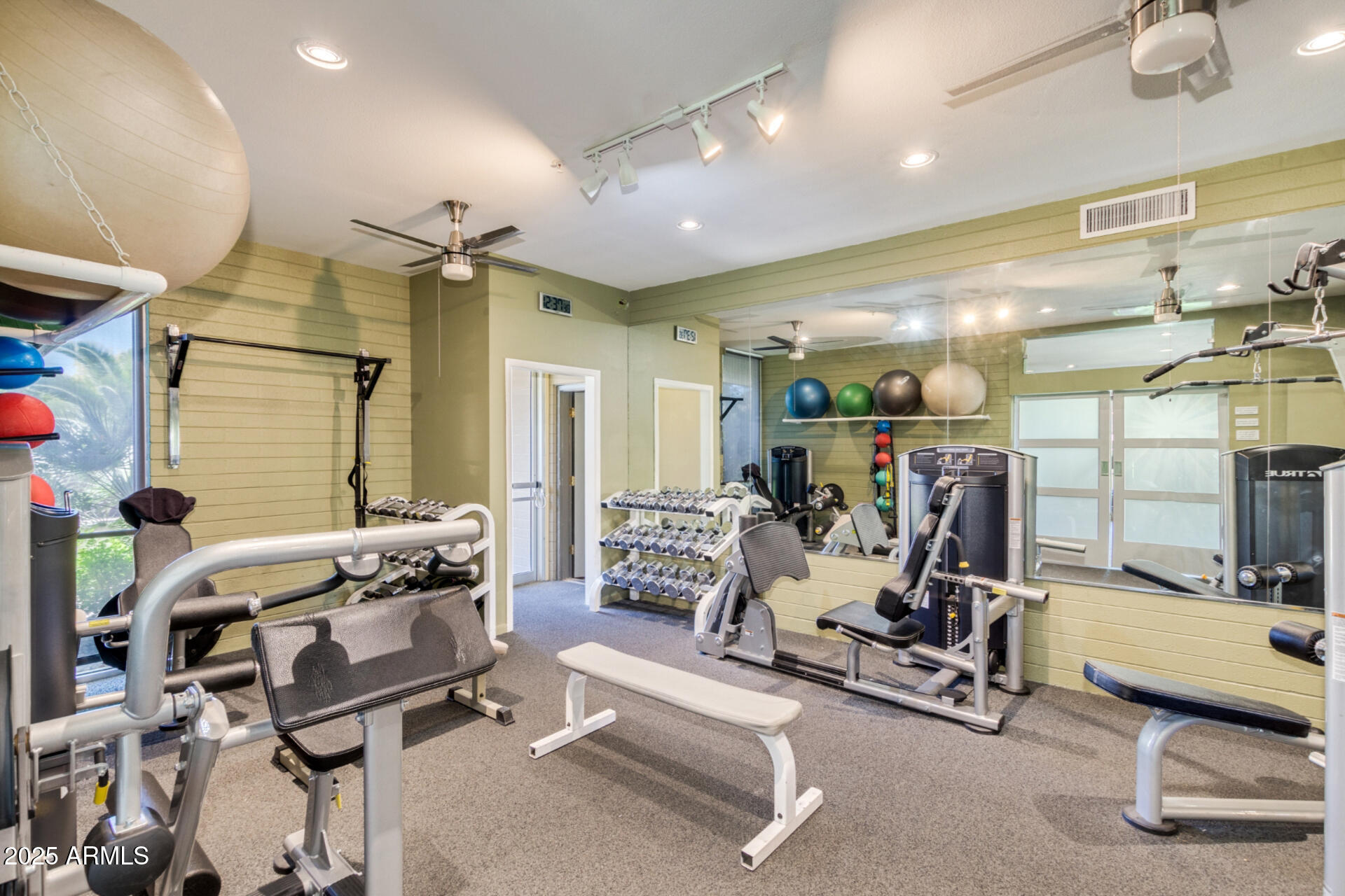 7700 E GAINEY RANCH Road 102