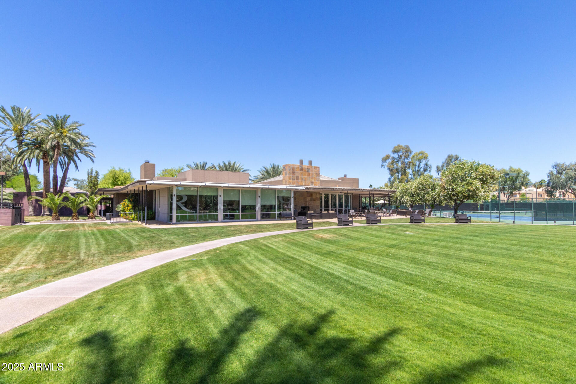 7700 E GAINEY RANCH Road 102