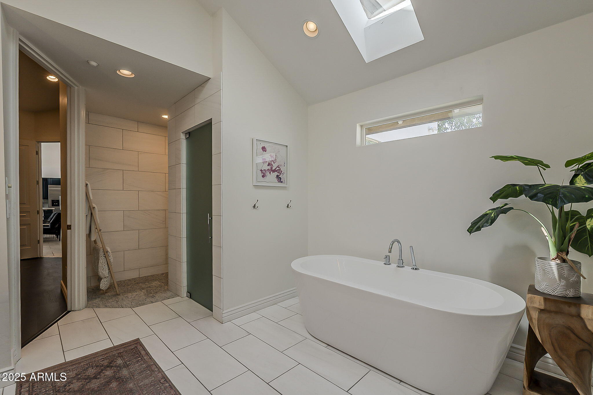 225 W ORCHID Lane, Phoenix