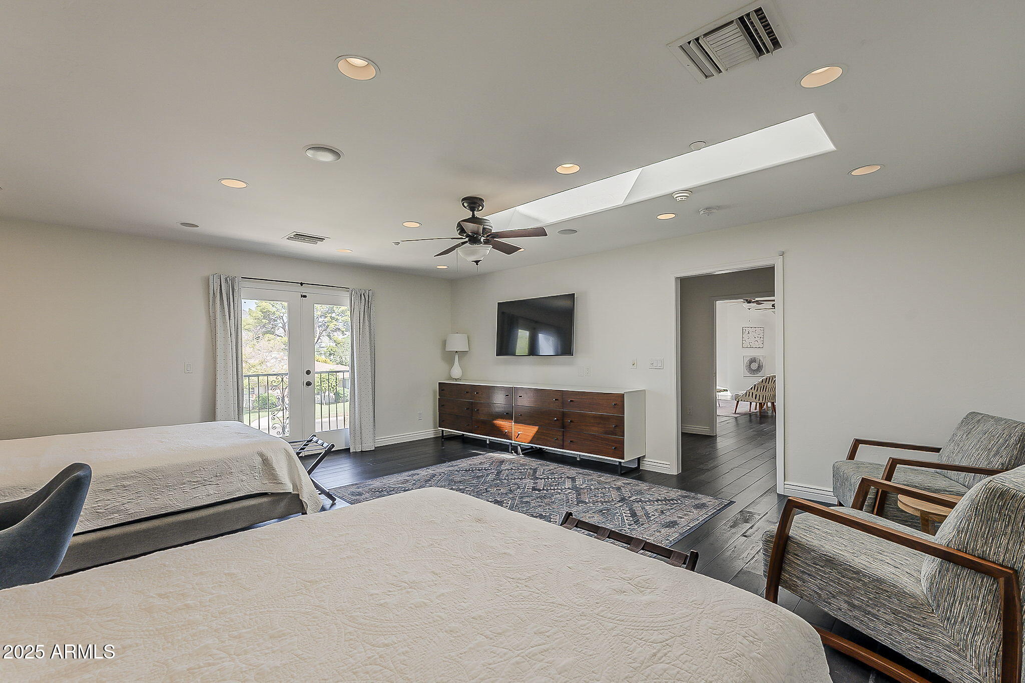 225 W ORCHID Lane, Phoenix