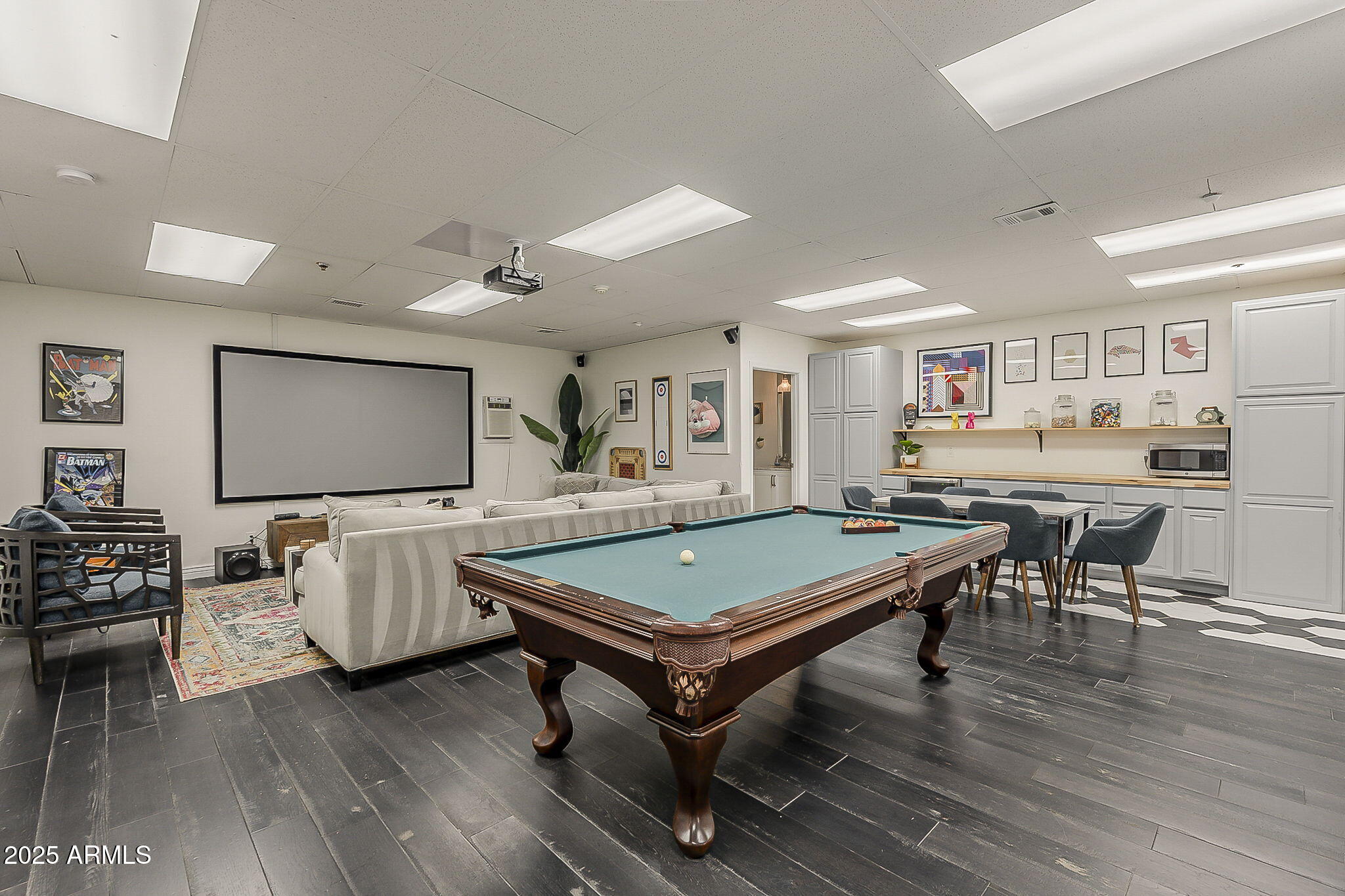 225 W ORCHID Lane, Phoenix