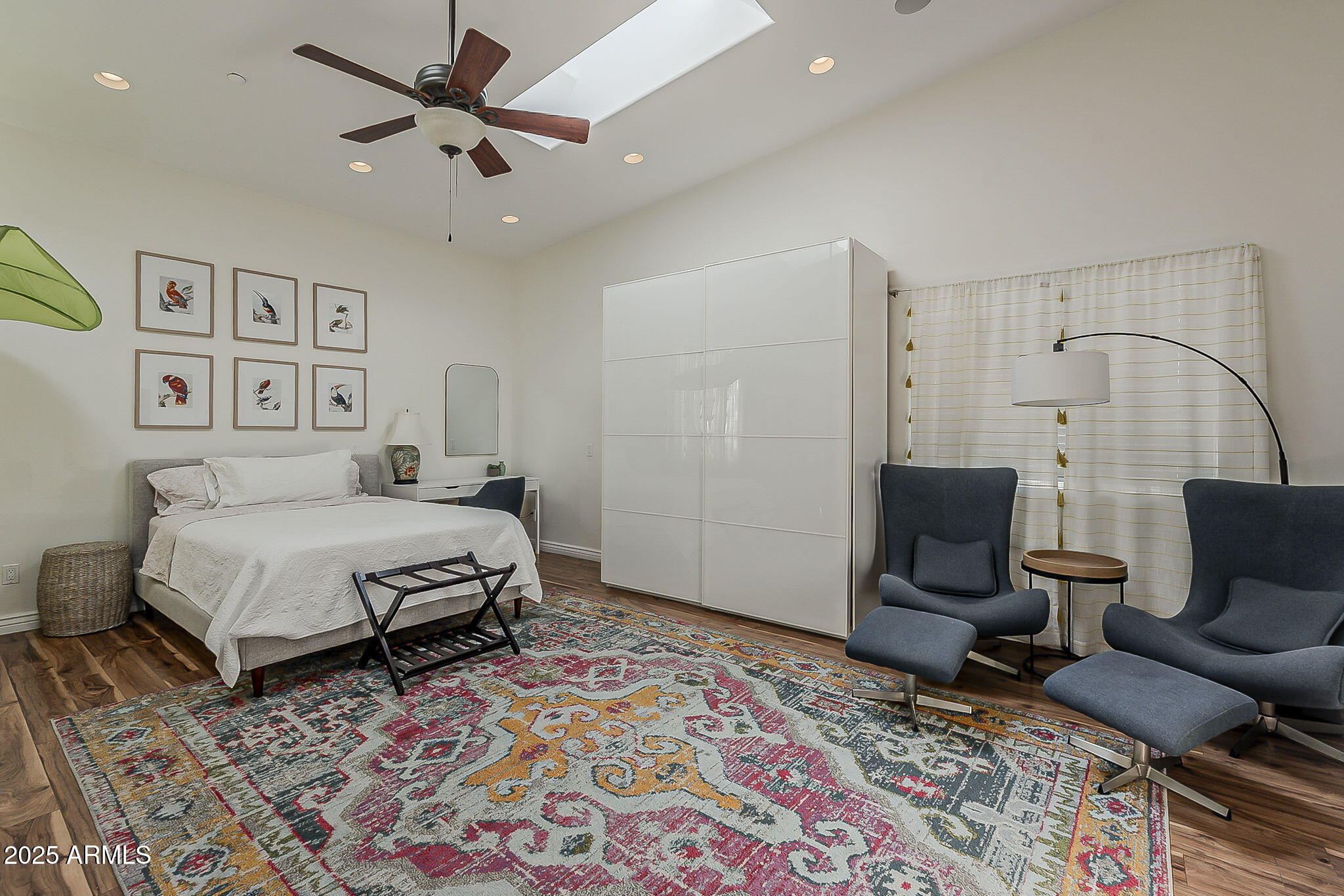 225 W ORCHID Lane, Phoenix