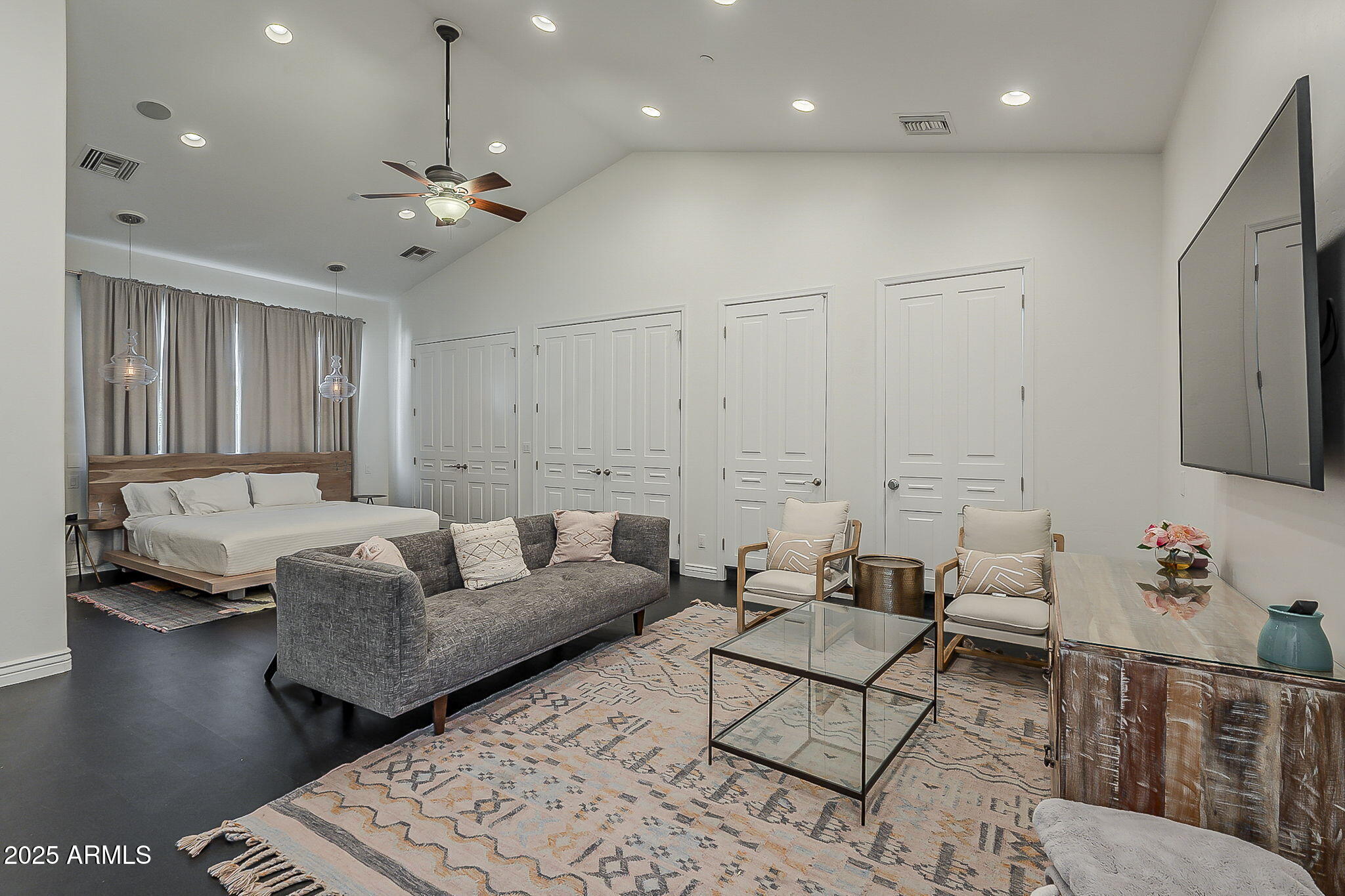 225 W ORCHID Lane, Phoenix