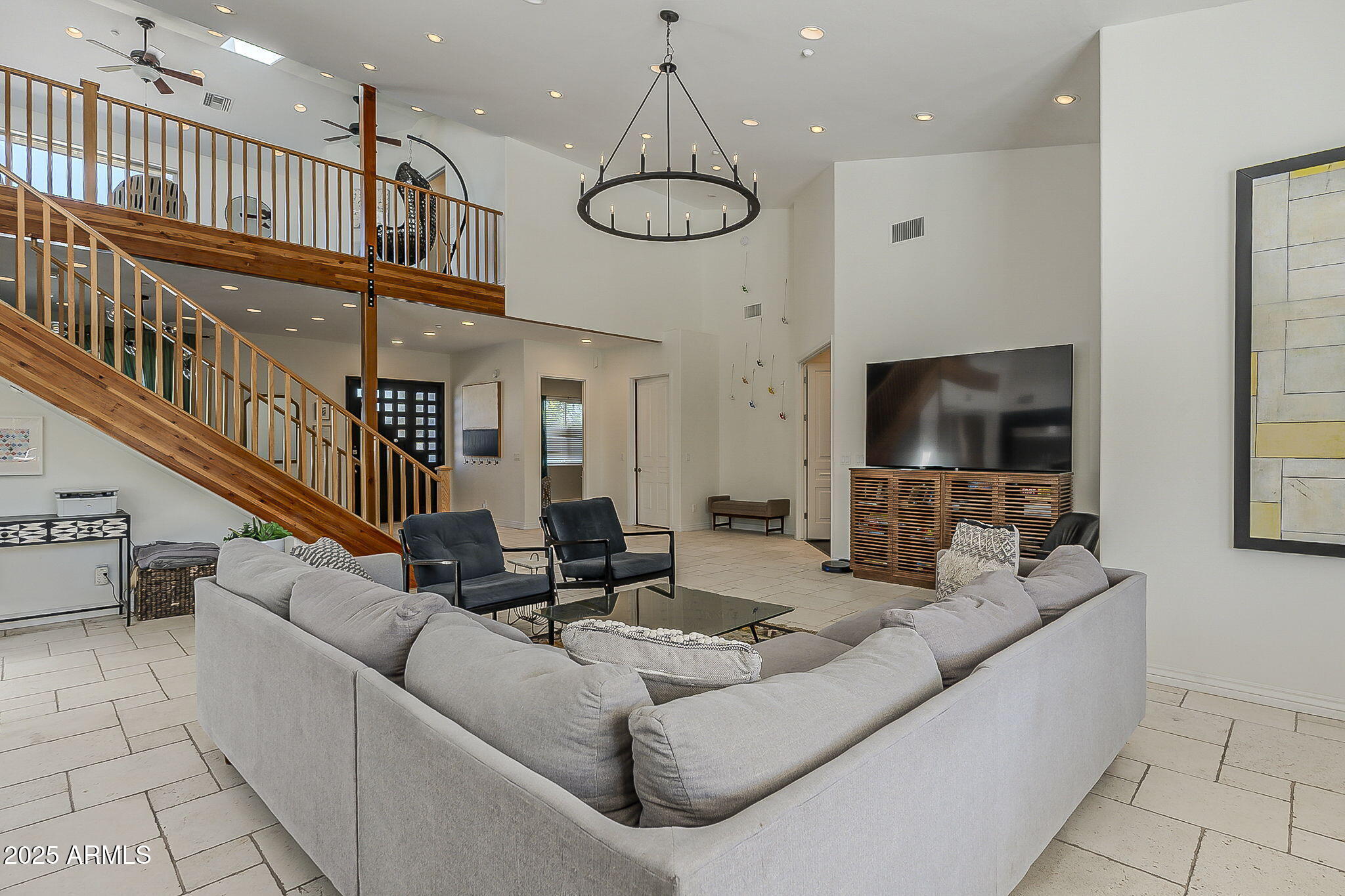 225 W ORCHID Lane, Phoenix