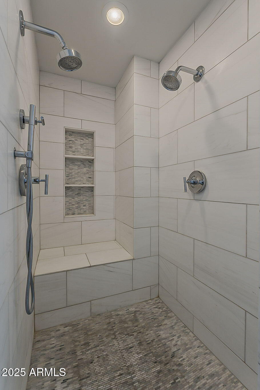 225 W ORCHID Lane, Phoenix