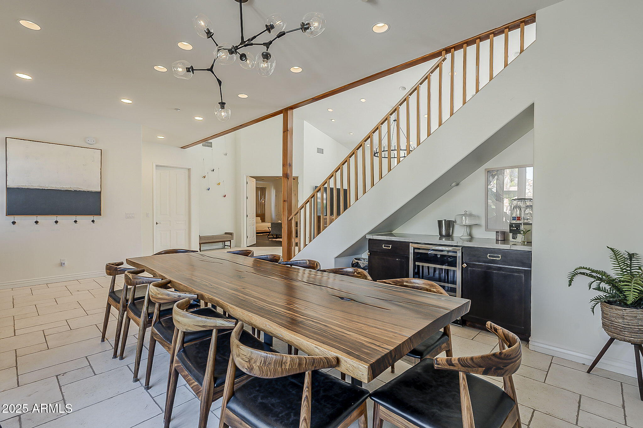 225 W ORCHID Lane, Phoenix