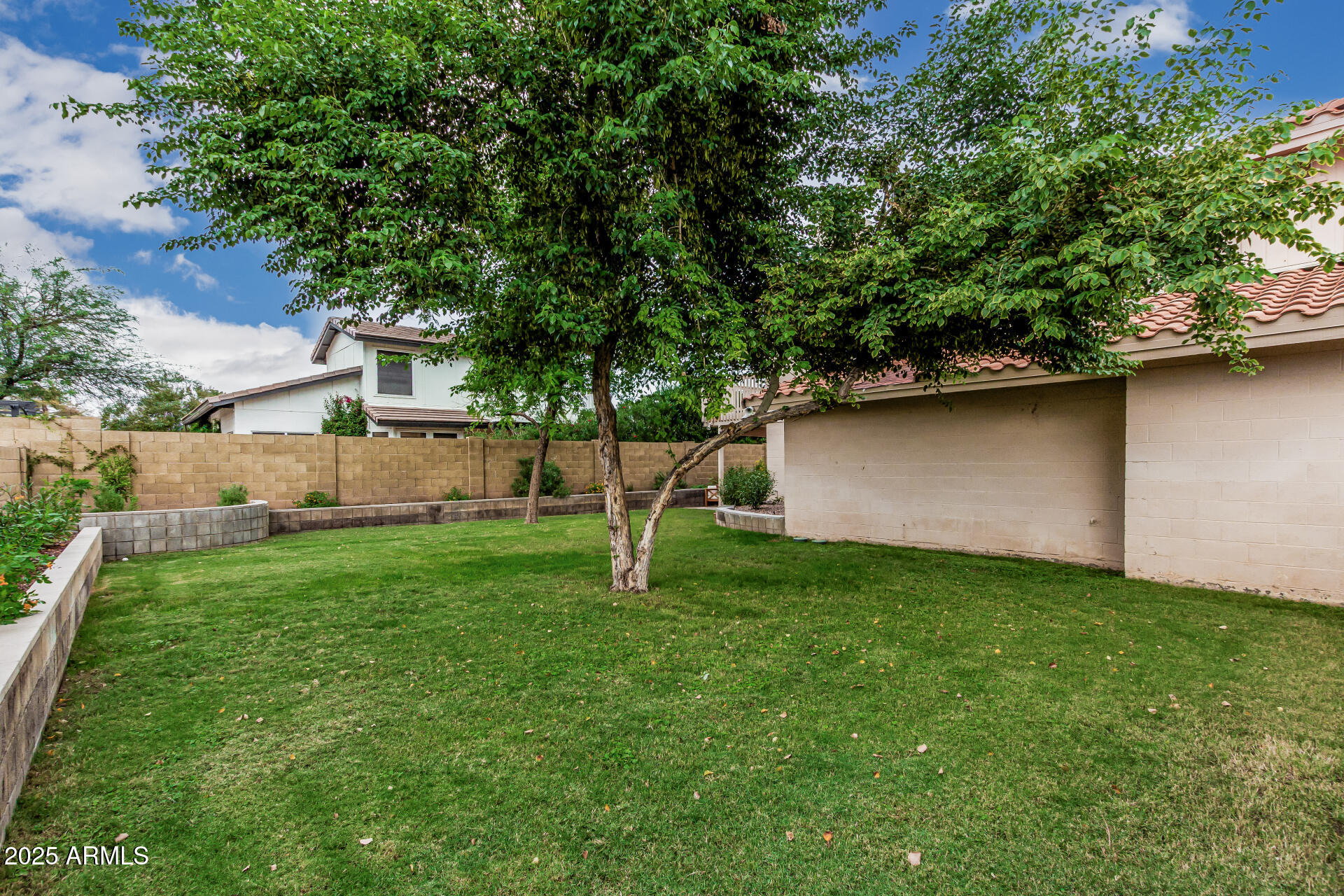 4416 E WHITNEY Lane, Phoenix