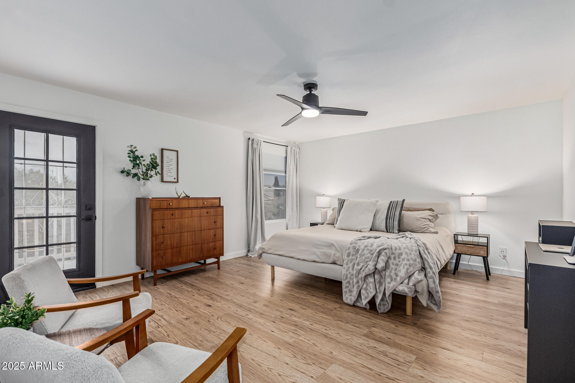 4416 E WHITNEY Lane, Phoenix