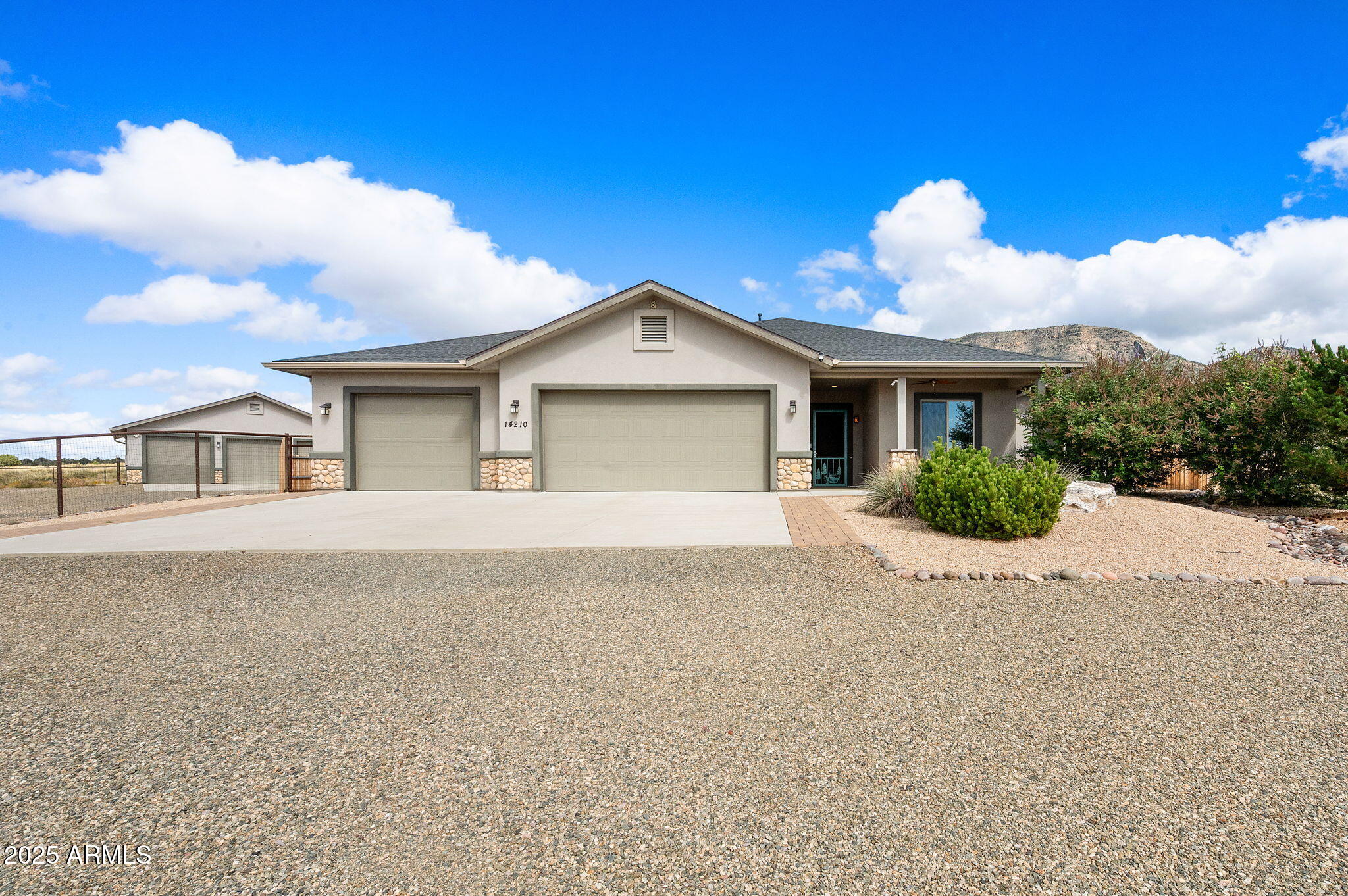14210 E BEAR GRASS Court, Prescott Valley