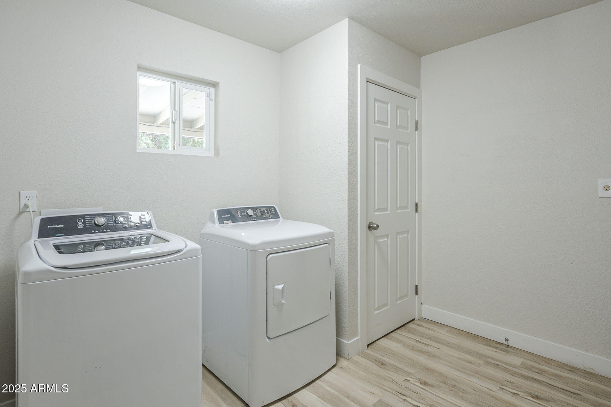 4240 E BLUEFIELD Avenue, Phoenix