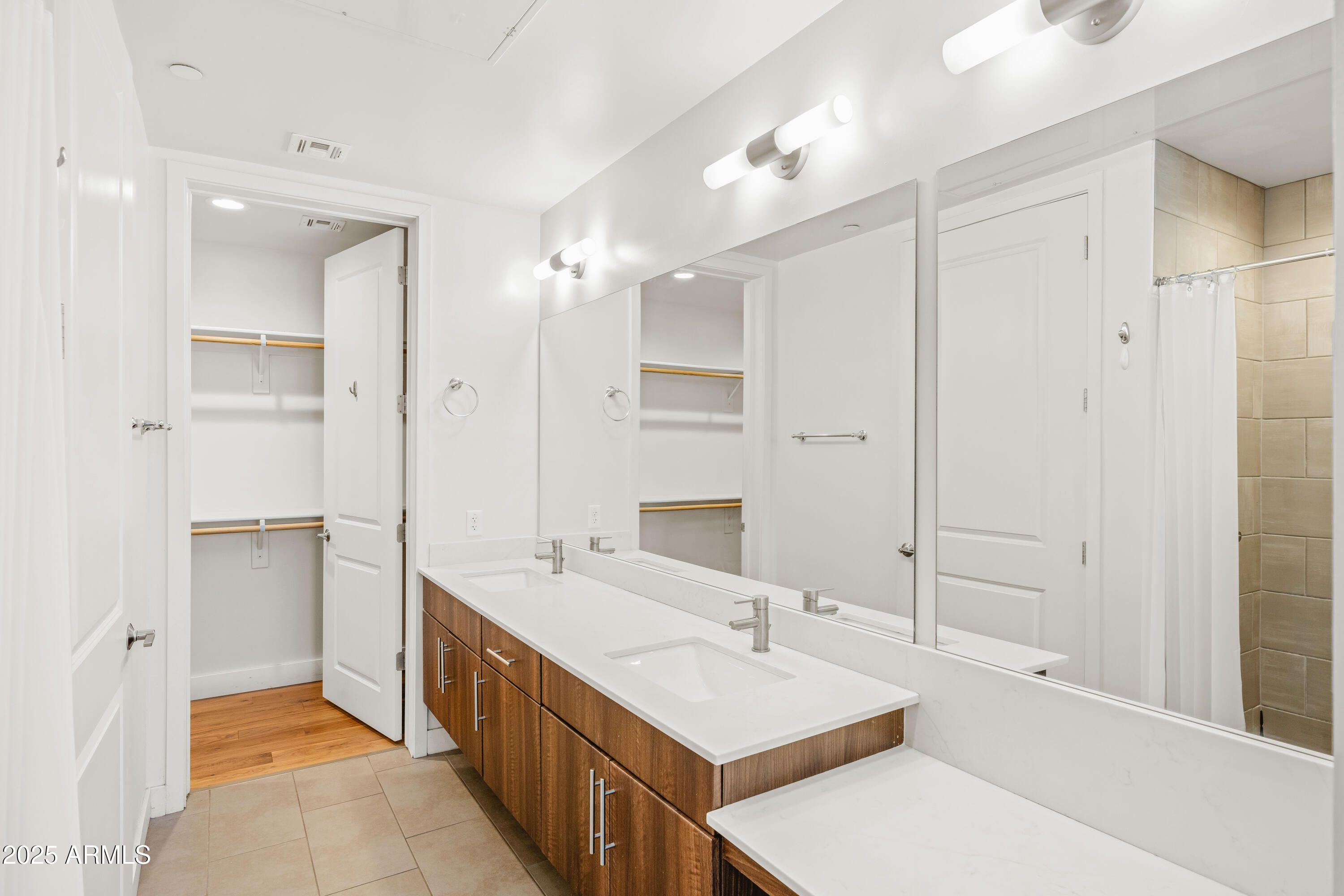 3131 N CENTRAL Avenue, 3009, Phoenix Unit: 3009