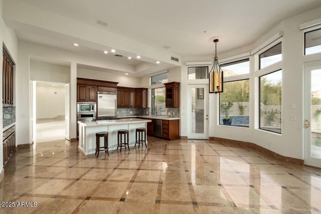 10040 E Happy Valley Road, 465, Scottsdale Unit: 465