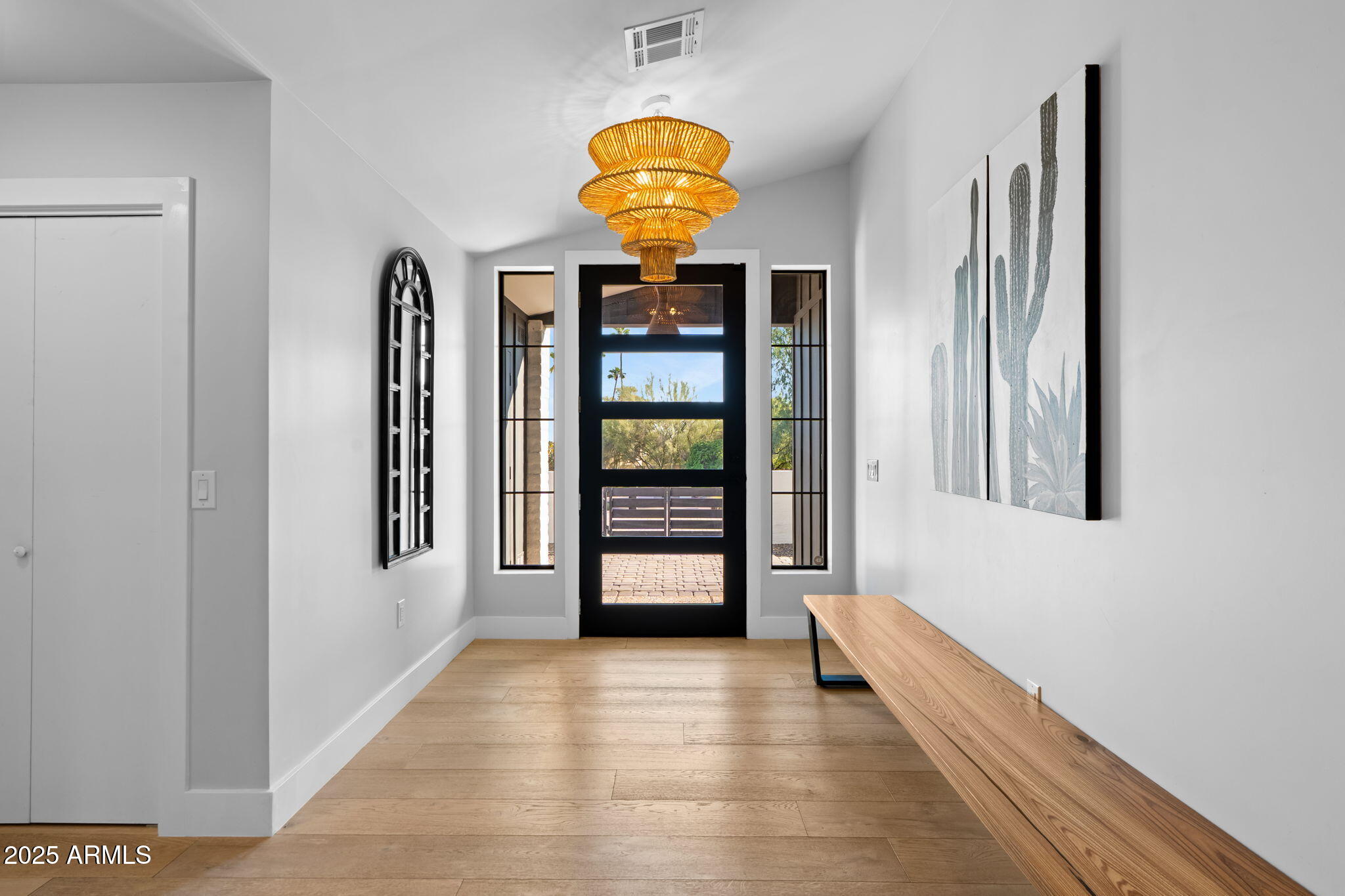 3842 E SAN MIGUEL Avenue, Paradise Valley