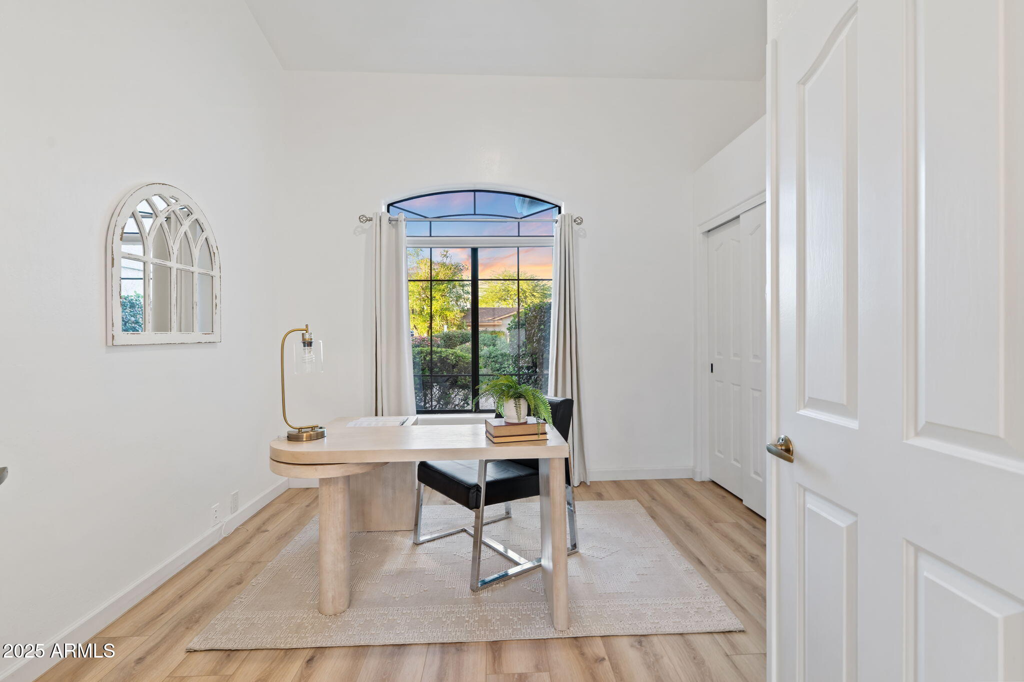 6309 E NISBET Road, Scottsdale