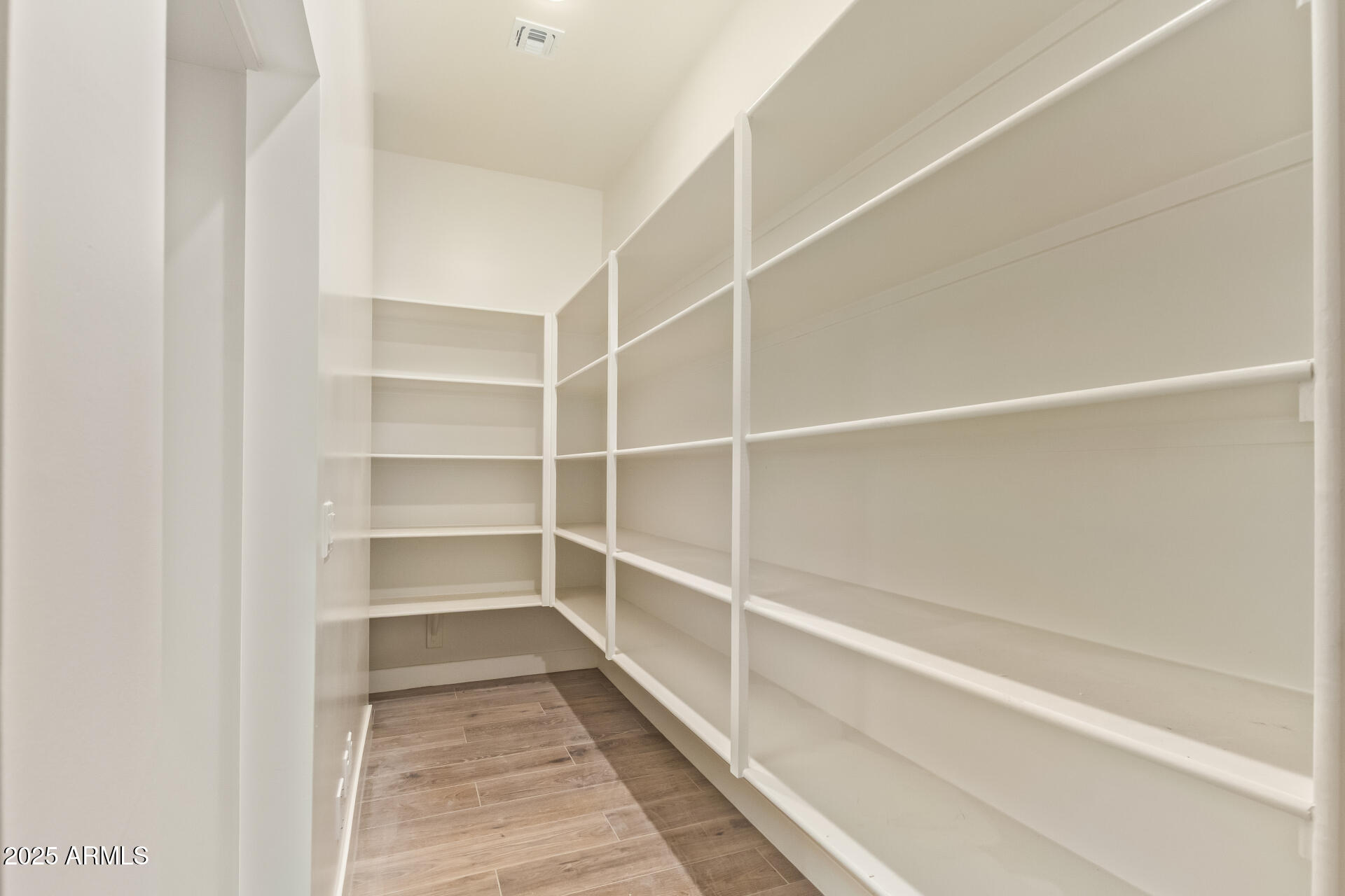 1633 E Minton Street