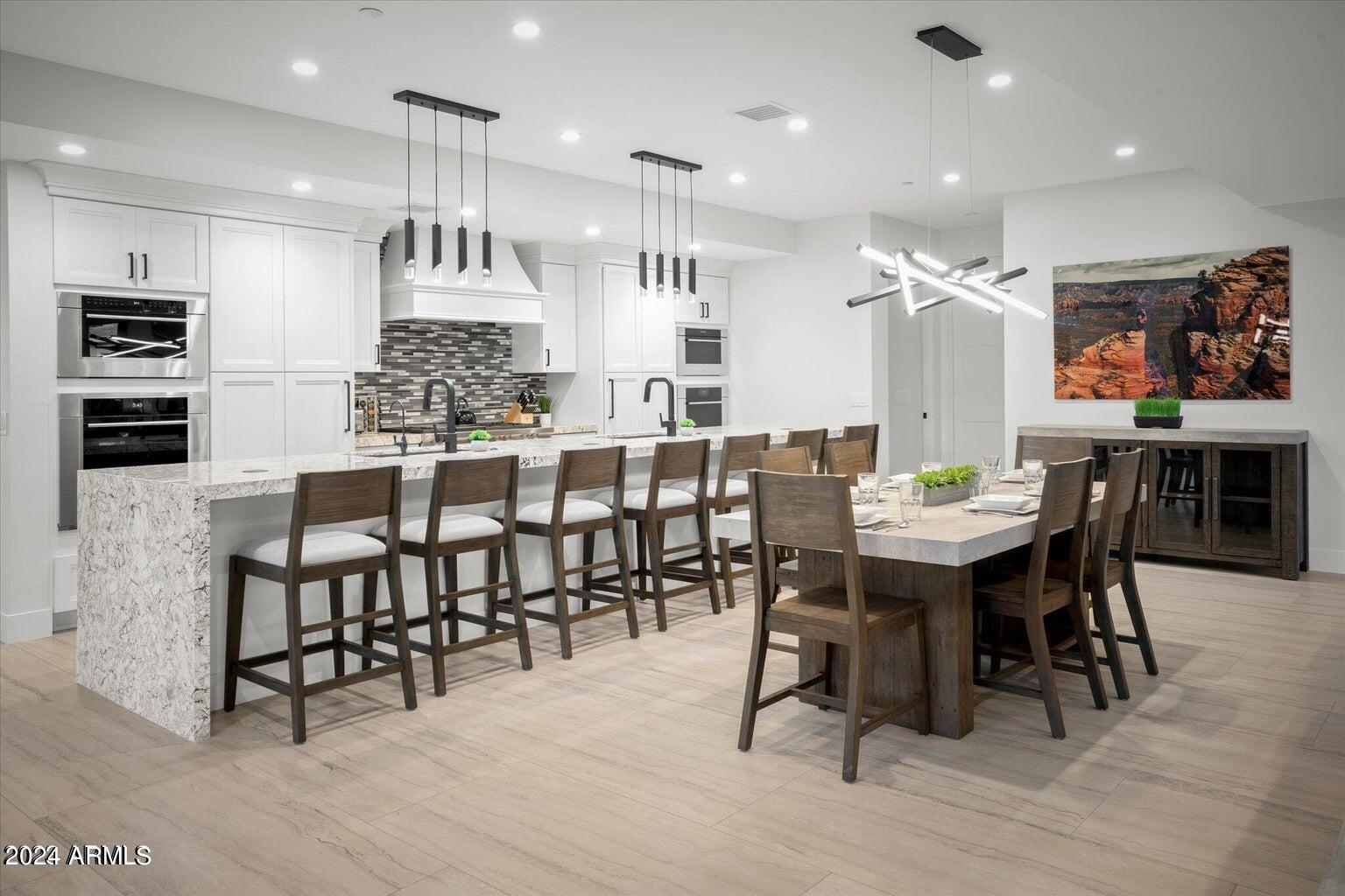 40 Roadrunner Lane
