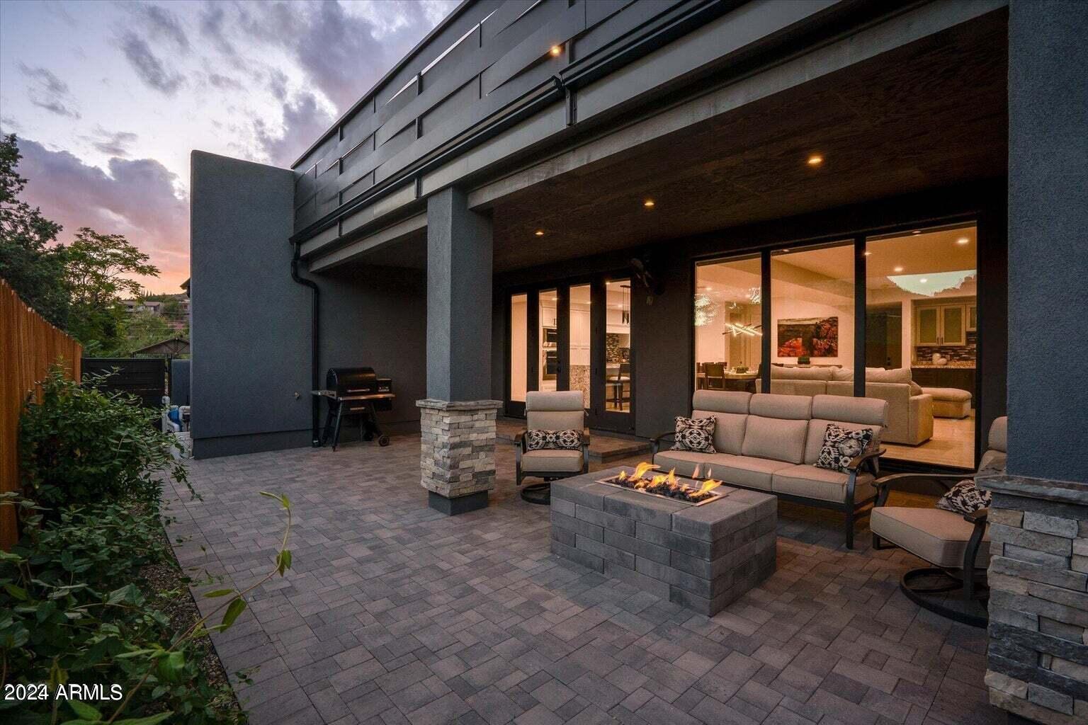 40 Roadrunner Lane