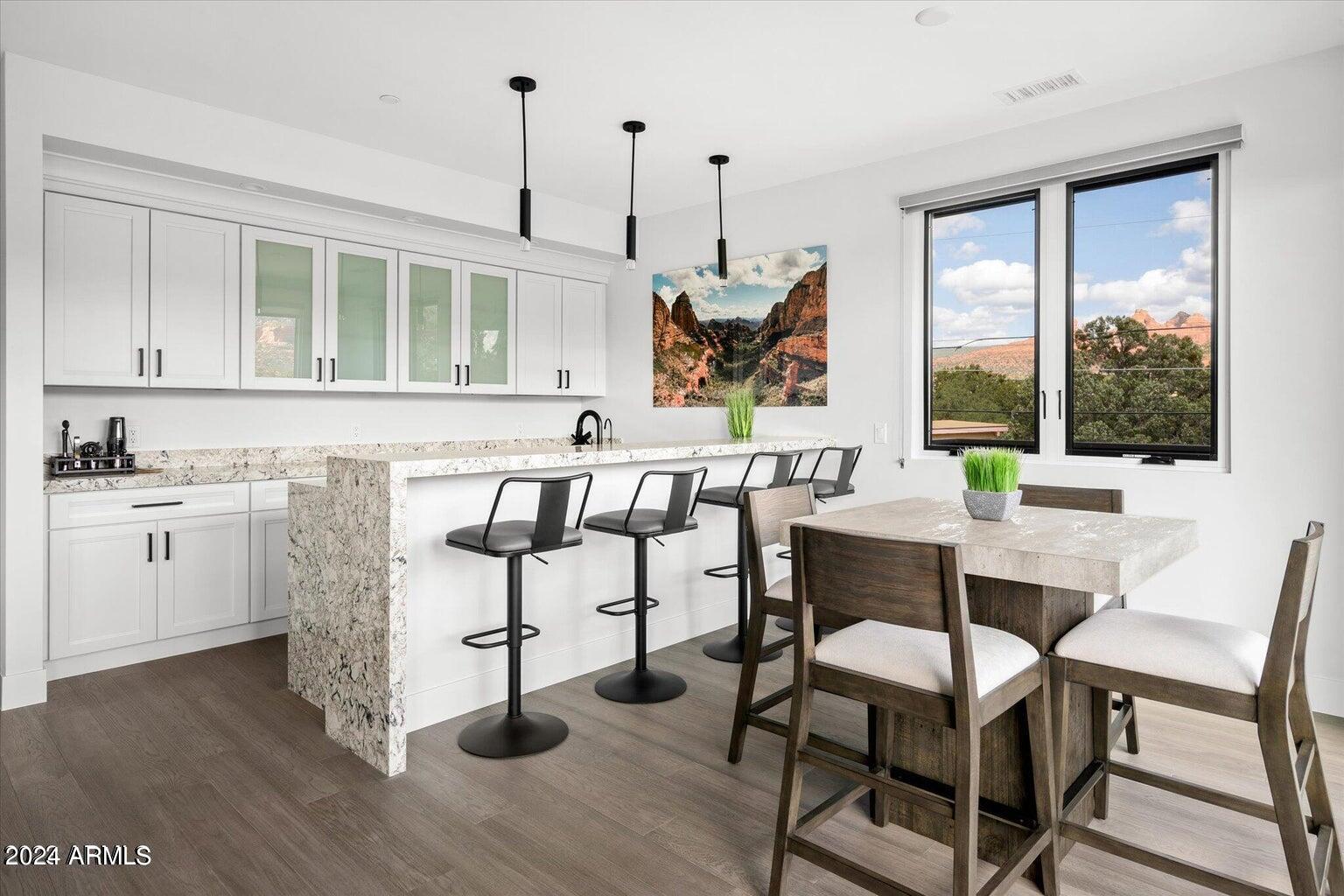 40 Roadrunner Lane