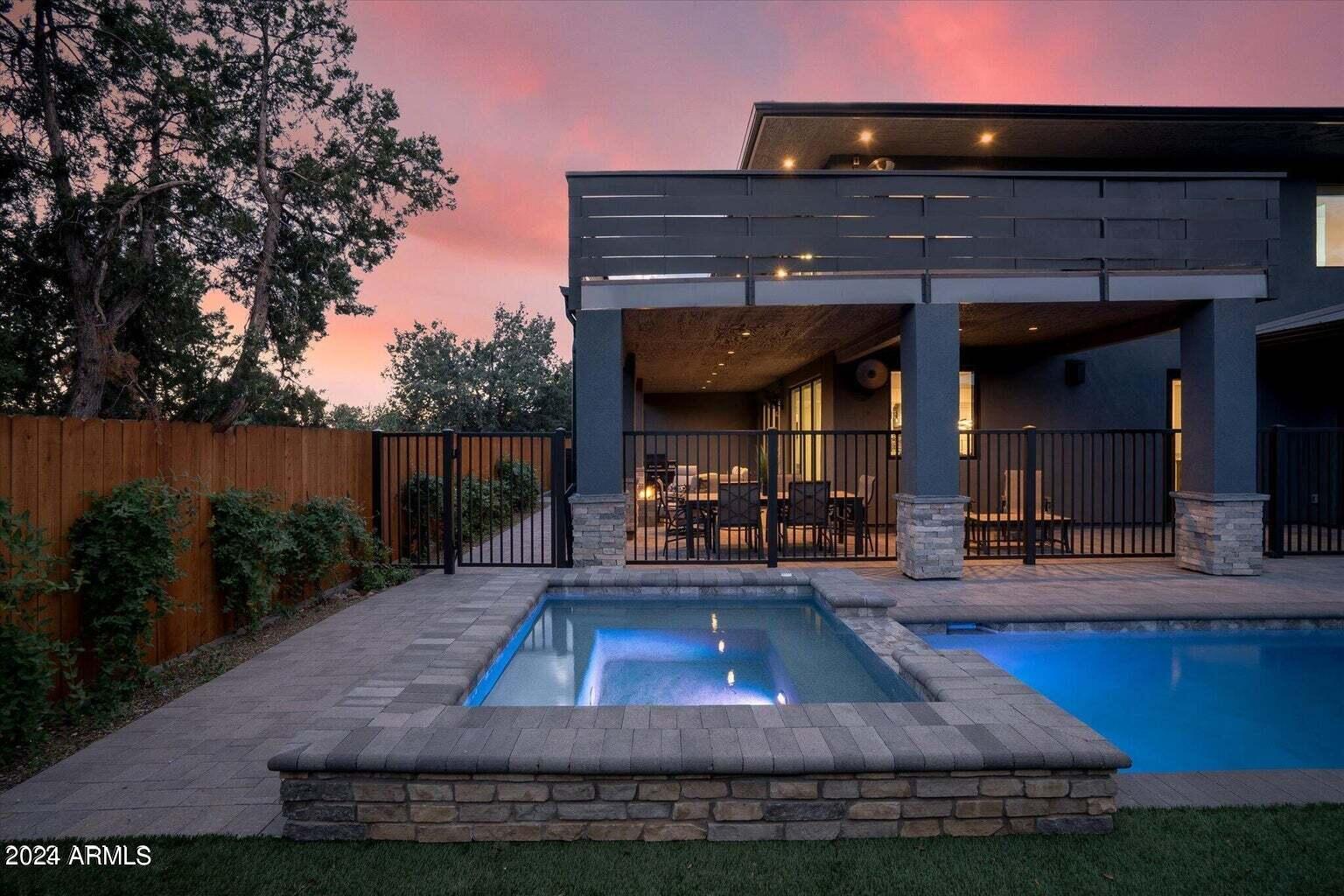 40 Roadrunner Lane