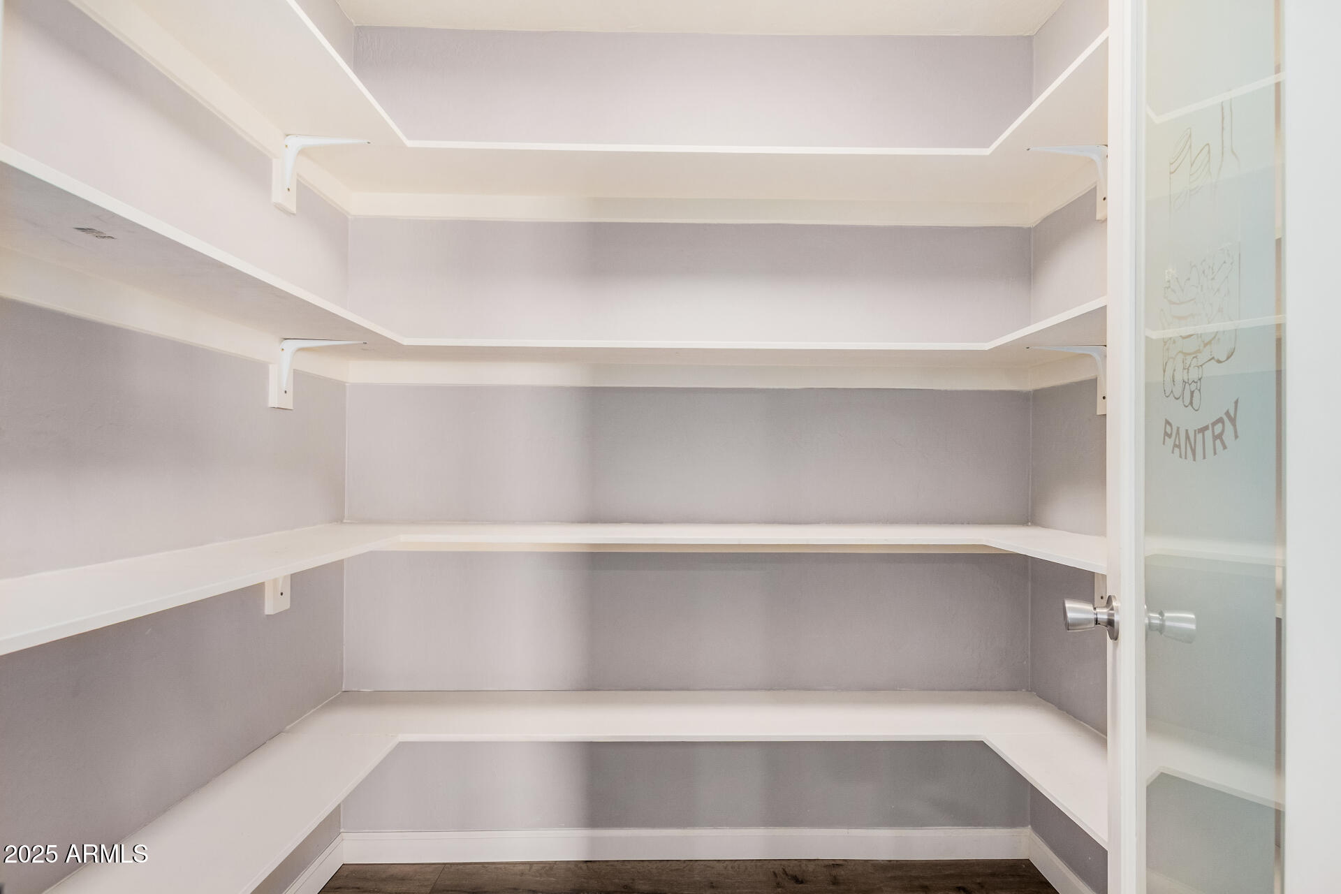 4950 W GROVERS Avenue, Glendale