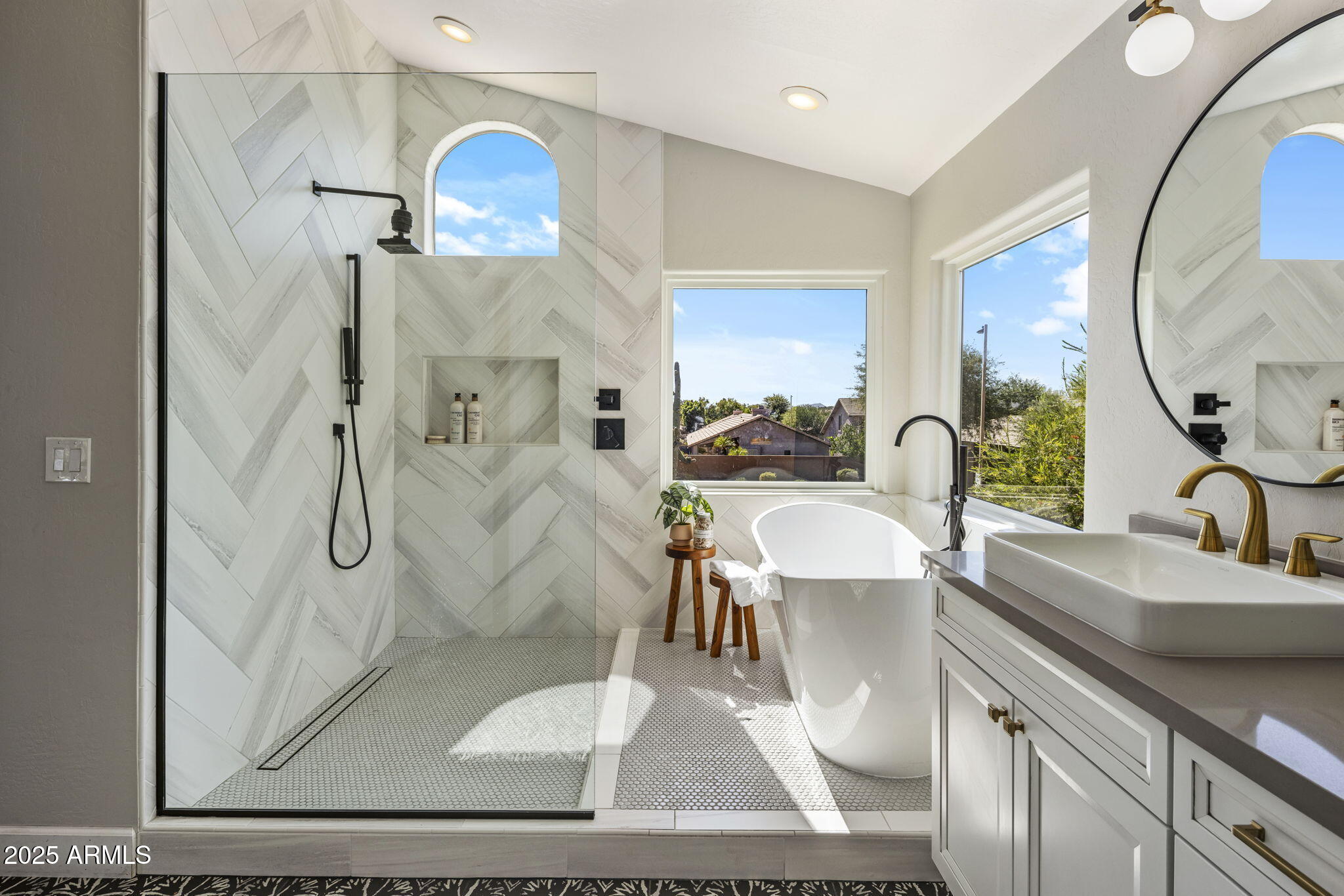 4715 E VIA MONTOYA Drive