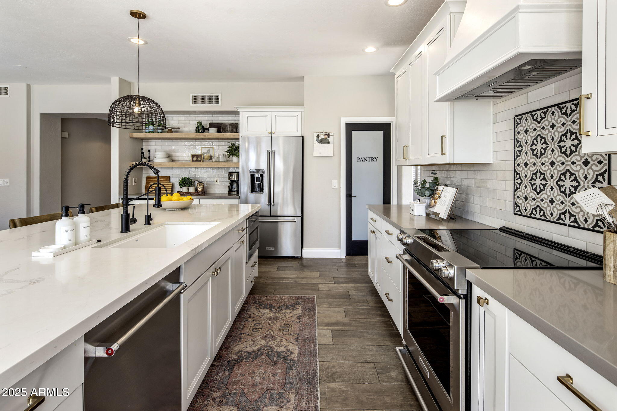 4715 E VIA MONTOYA Drive