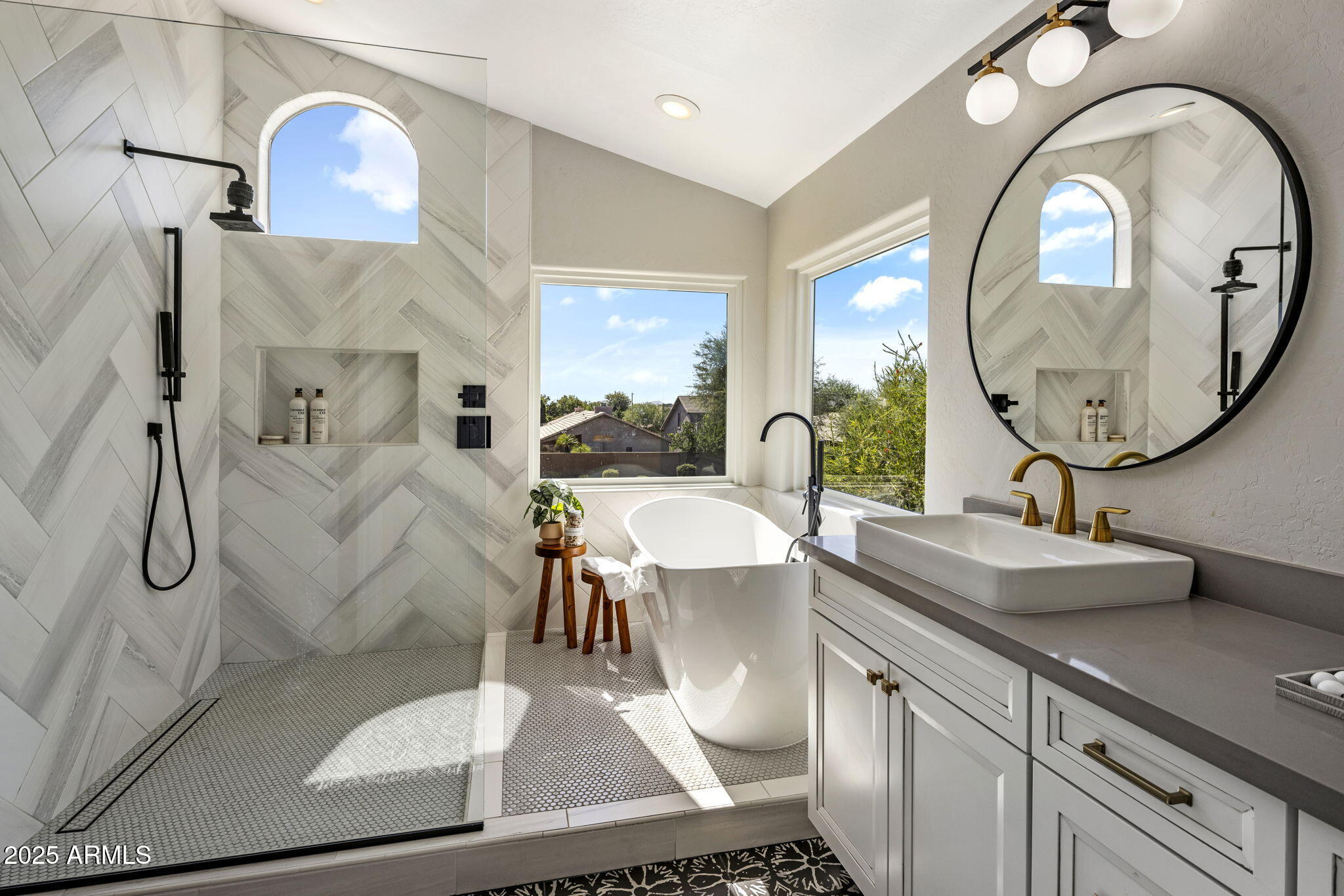 4715 E VIA MONTOYA Drive