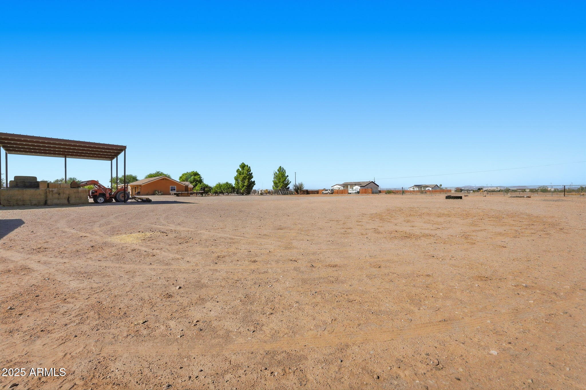 36925 W DURANGO Street