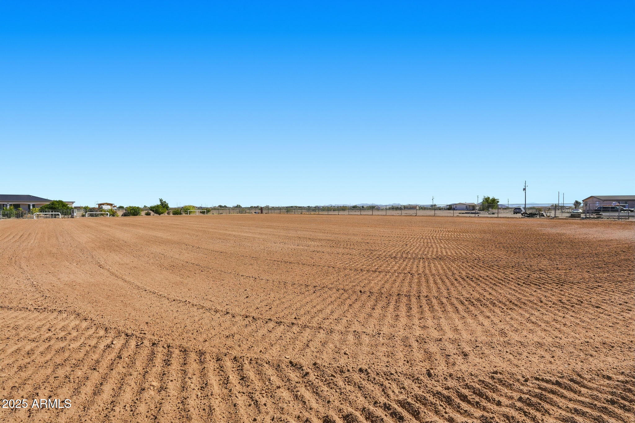 36925 W DURANGO Street