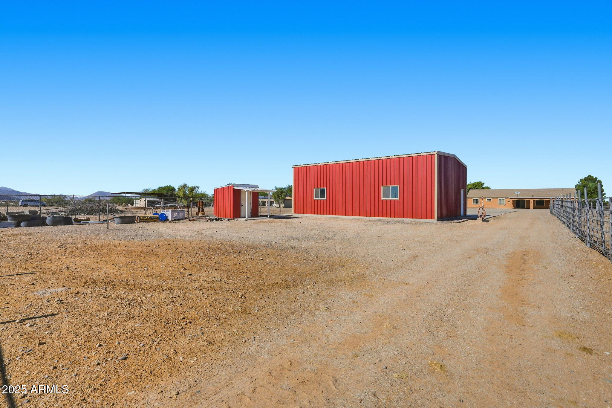 36925 W DURANGO Street