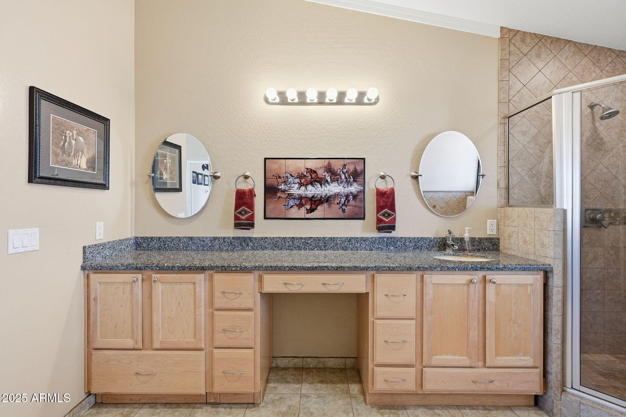 36925 W DURANGO Street