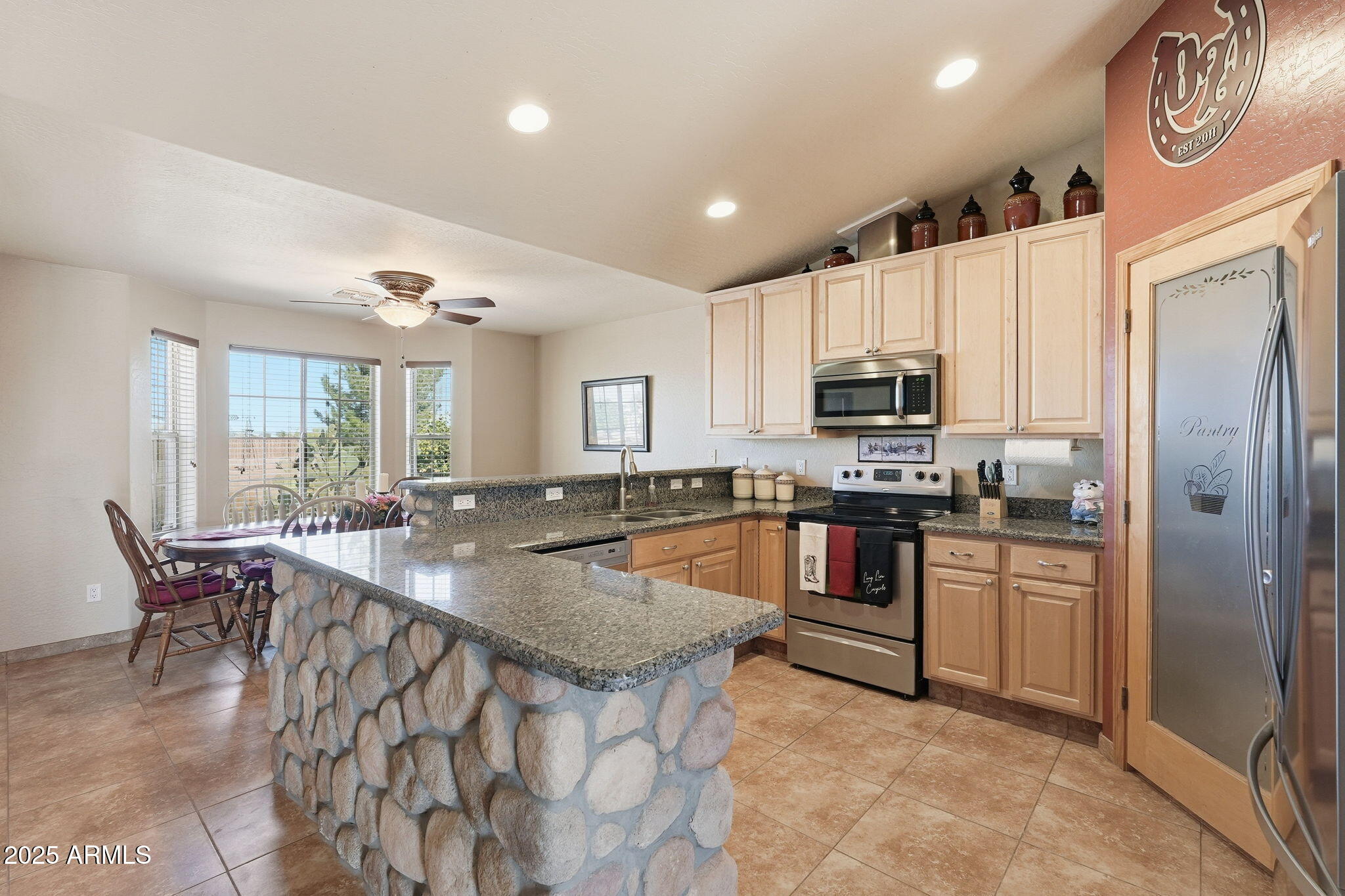 36925 W DURANGO Street