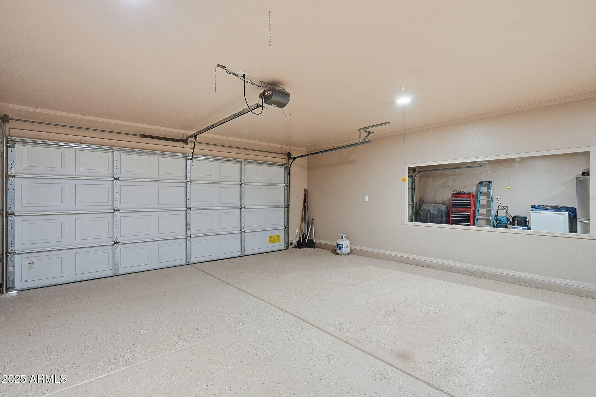 36925 W DURANGO Street