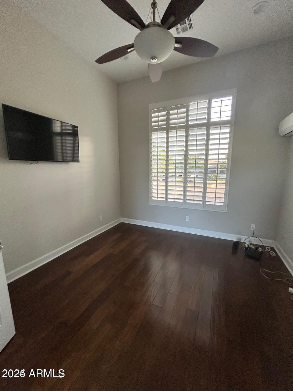 3552 E JAEGER Circle