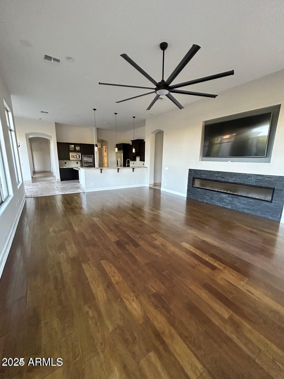 3552 E JAEGER Circle