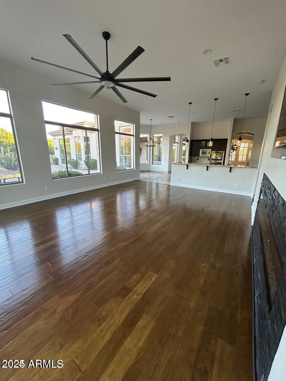 3552 E JAEGER Circle