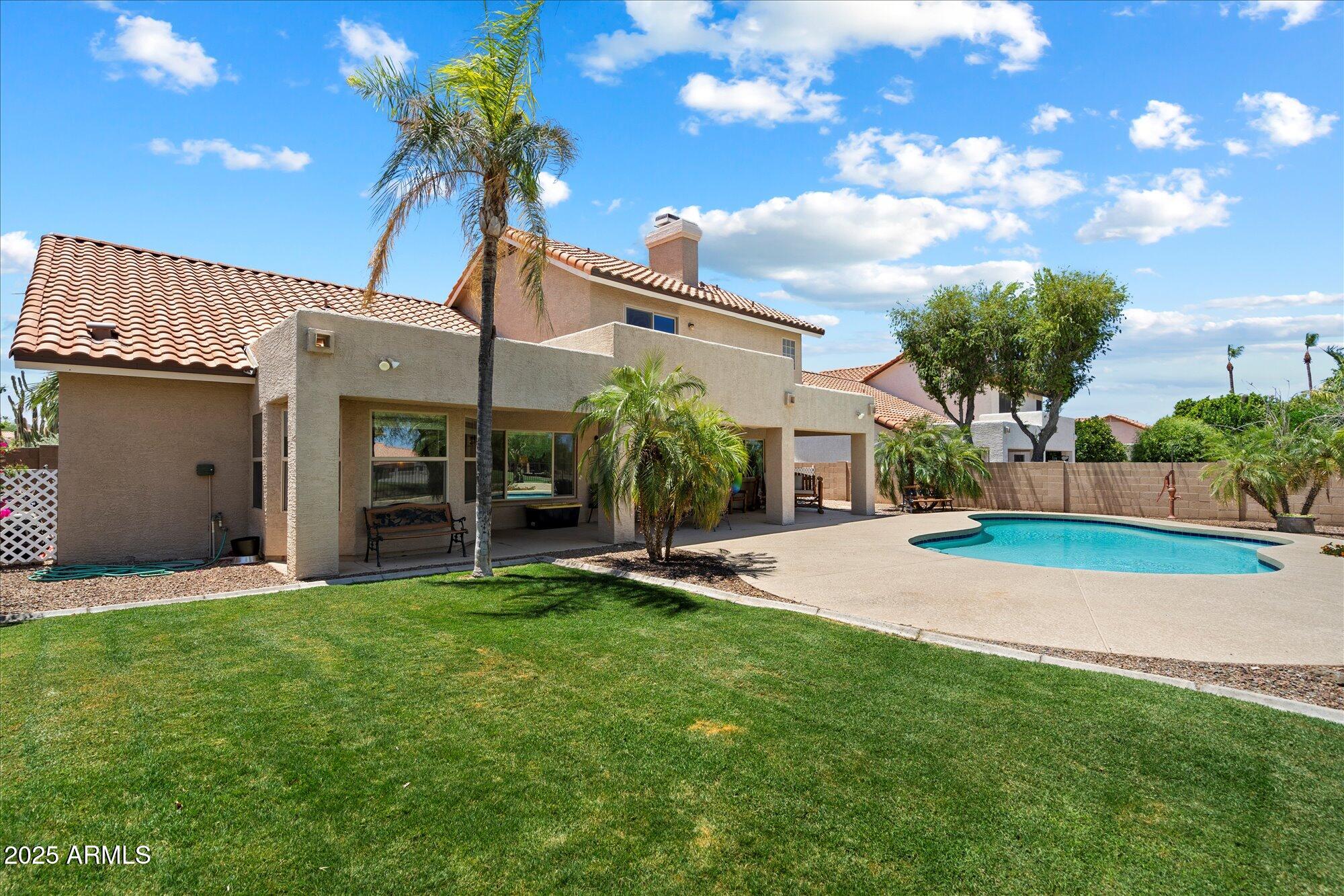 4002 N SAN GABRIEL Circle