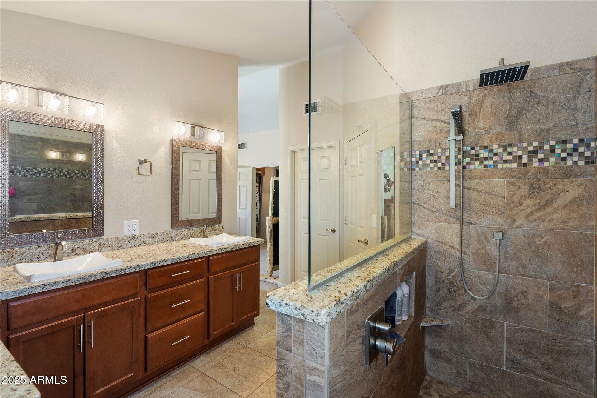 4002 N SAN GABRIEL Circle