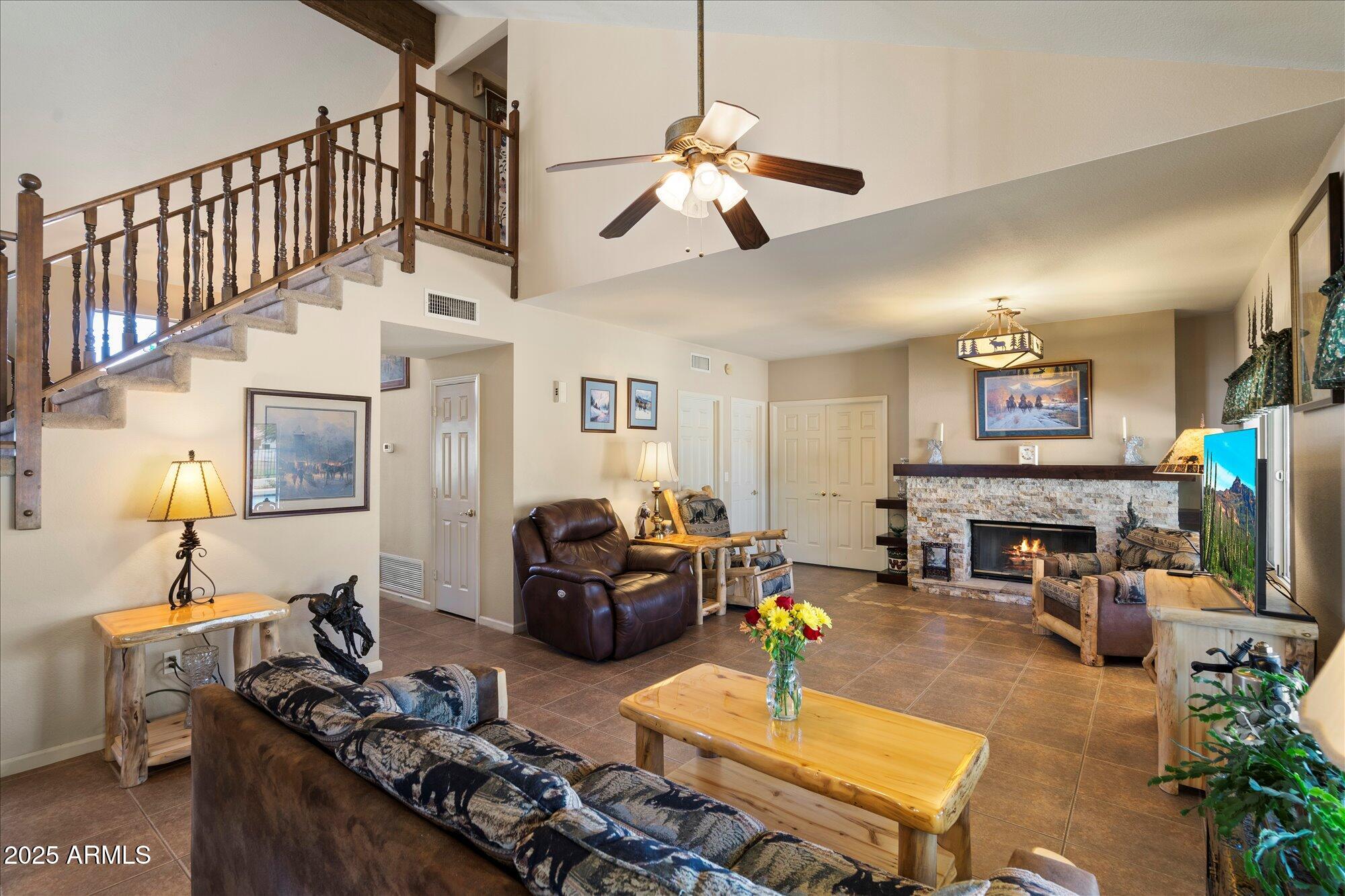 4002 N SAN GABRIEL Circle