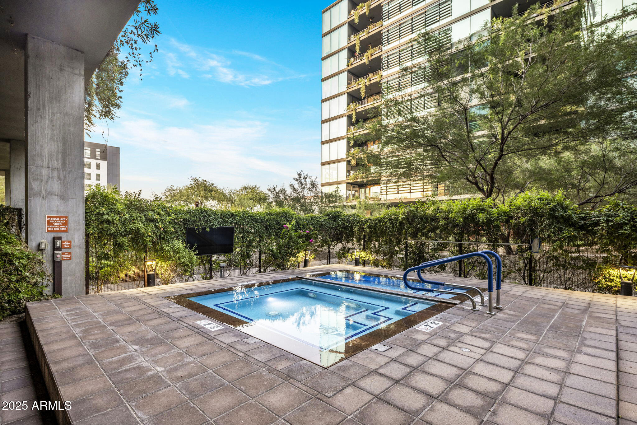 7120 E Kierland Boulevard, 620