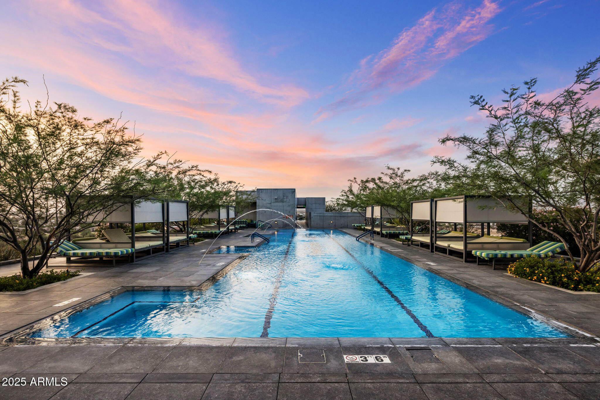 7120 E Kierland Boulevard, 620