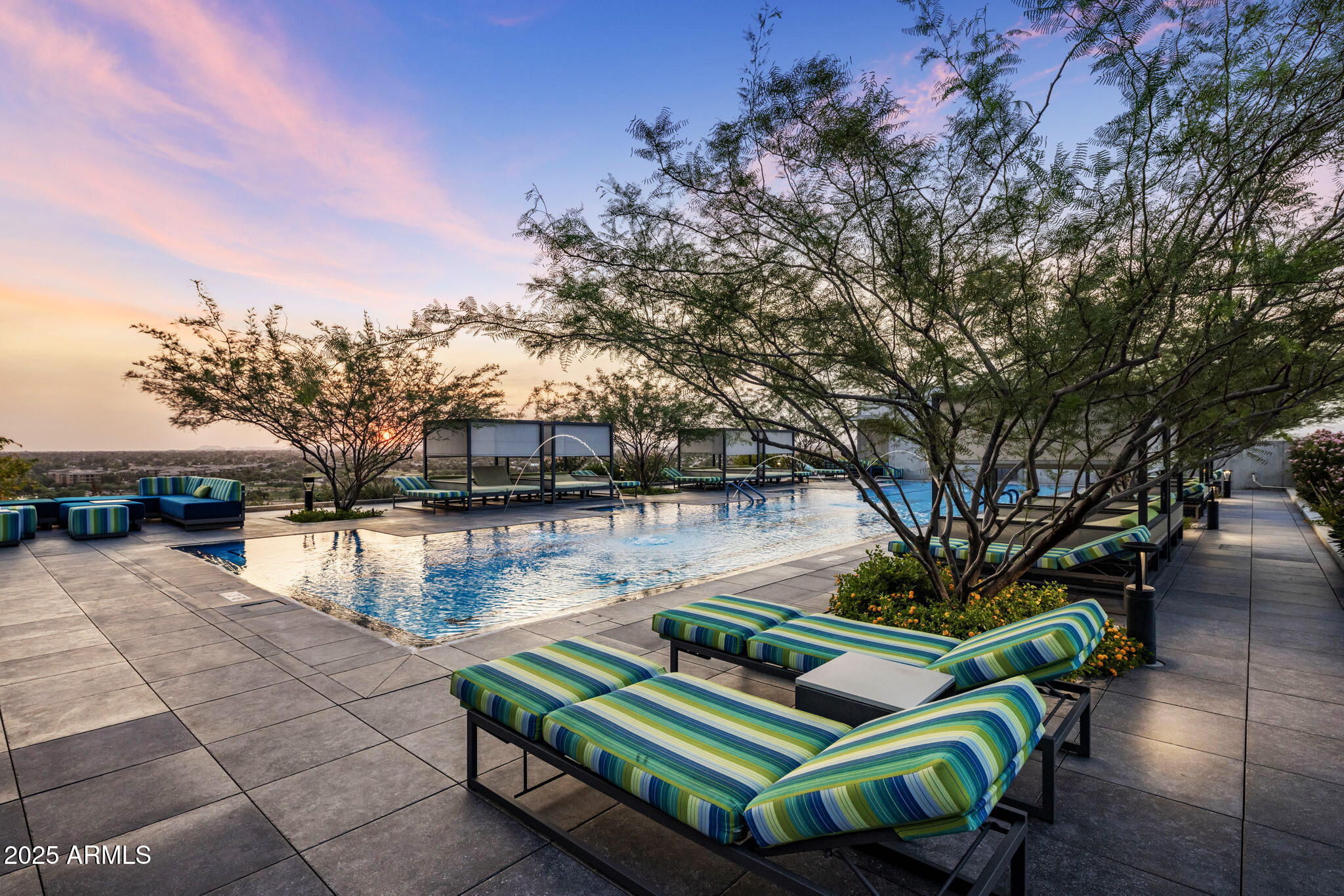 7120 E Kierland Boulevard, 620