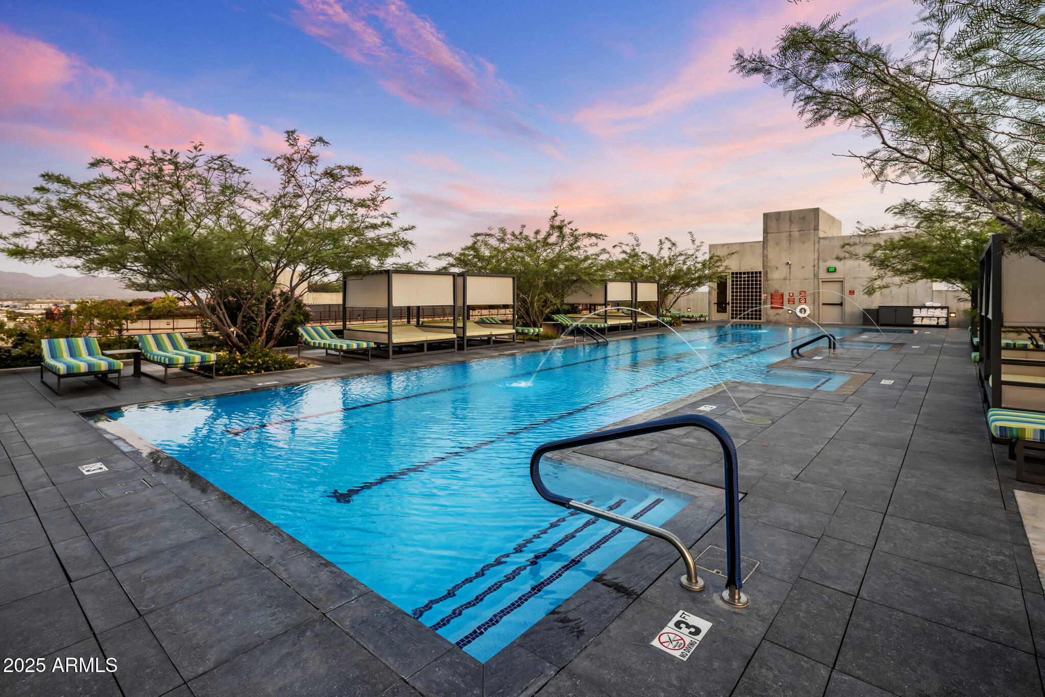 7120 E Kierland Boulevard, 620