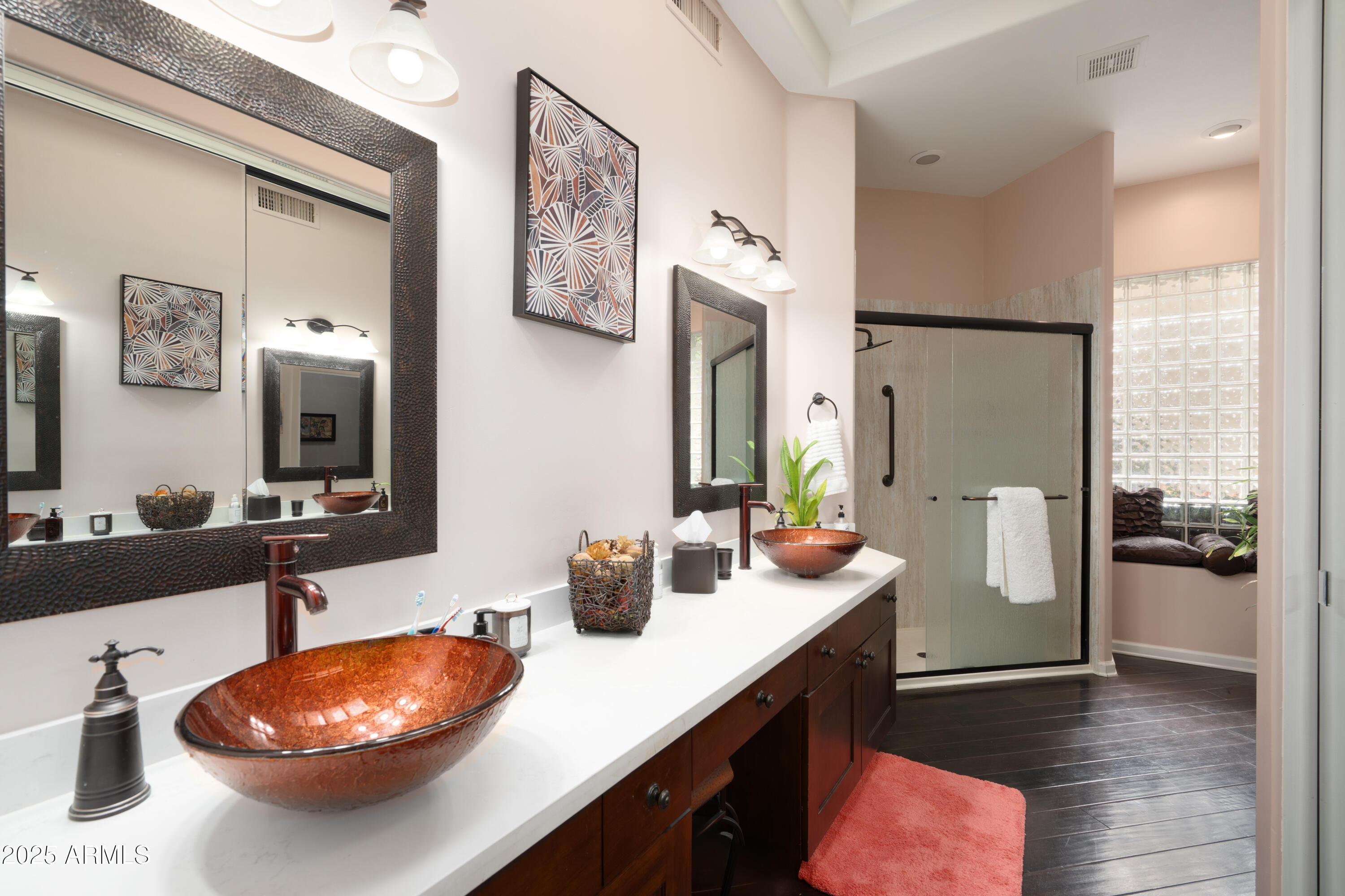 6711 E CAMELBACK Road, 21